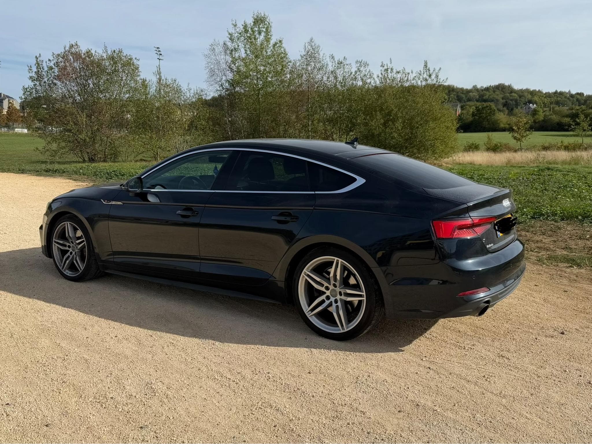 Audi A5 S-line (2017) - Photo 7