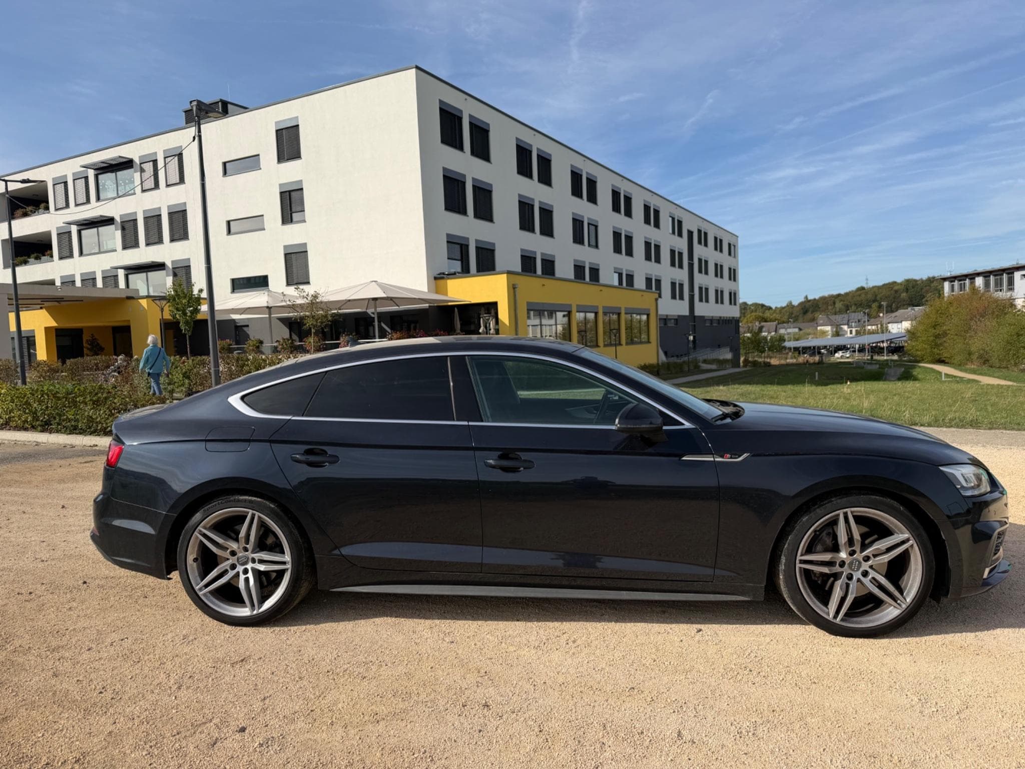 Audi A5 S-line (2017) - Photo 10
