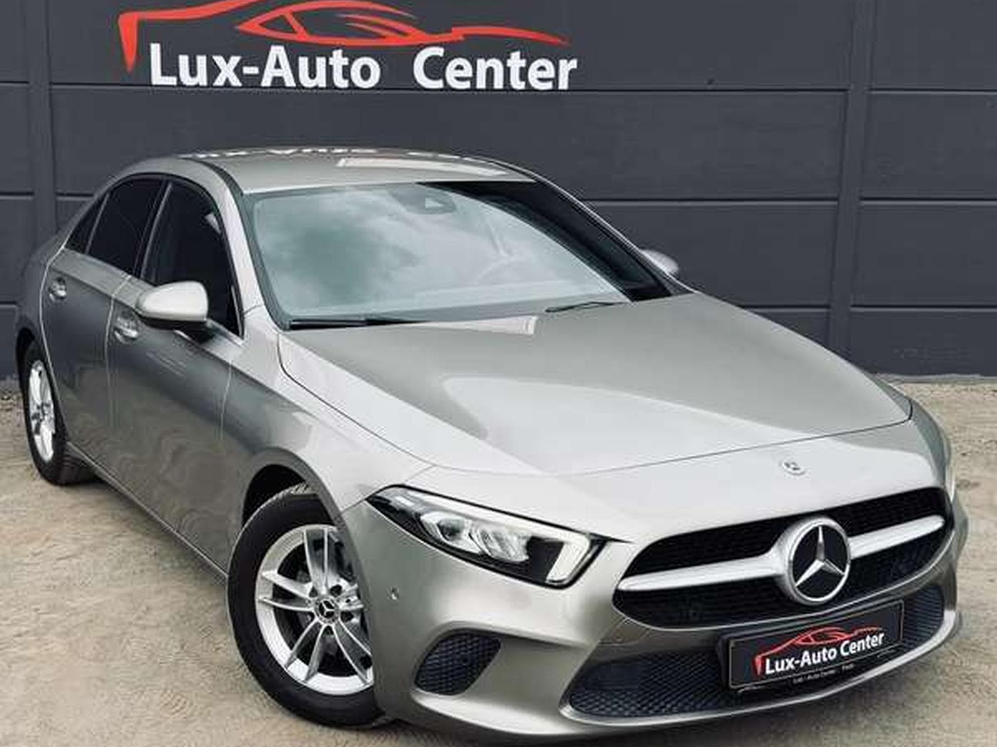 Mercedes A 180 A 180 d Business Solution // Garantie 12 Mois✅✅✅ (2019) - Foto 1