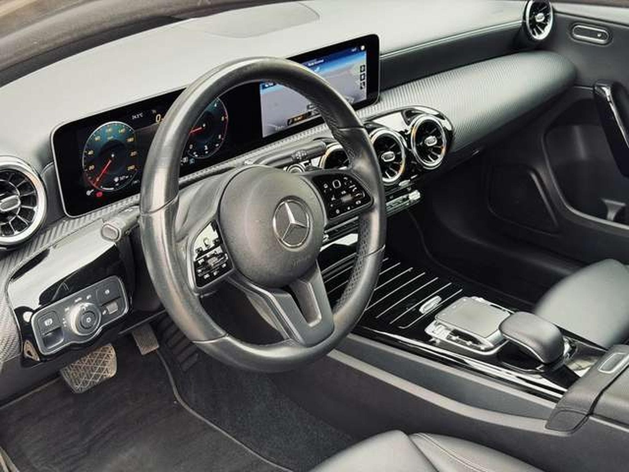 Mercedes A 180 A 180 d Business Solution // Garantie 12 Mois✅✅✅ (2019) - Foto 10