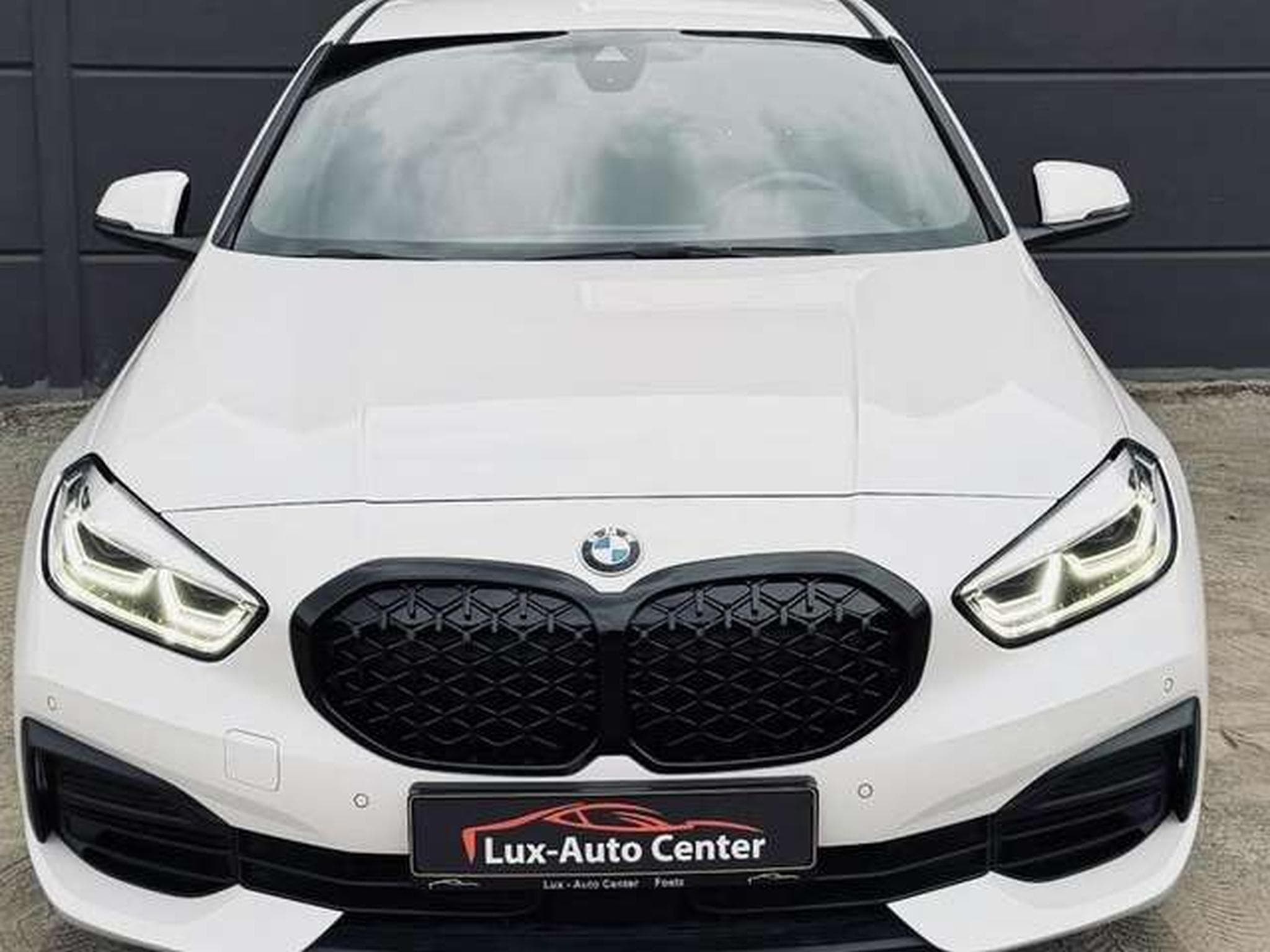 BMW 118 118i Automatique // Révisée Et Garantie 12 Mois✅✅✅ (2021) - Foto 3