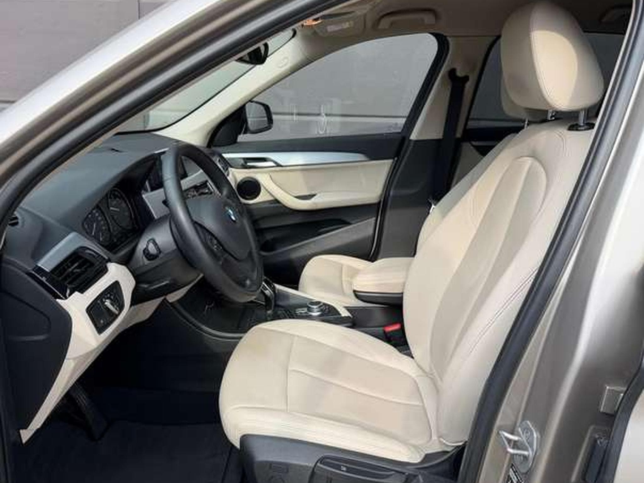 BMW X1 X1 1.5D Automatique // Garantie 12 Mois✅✅✅ (2021) - Foto 13