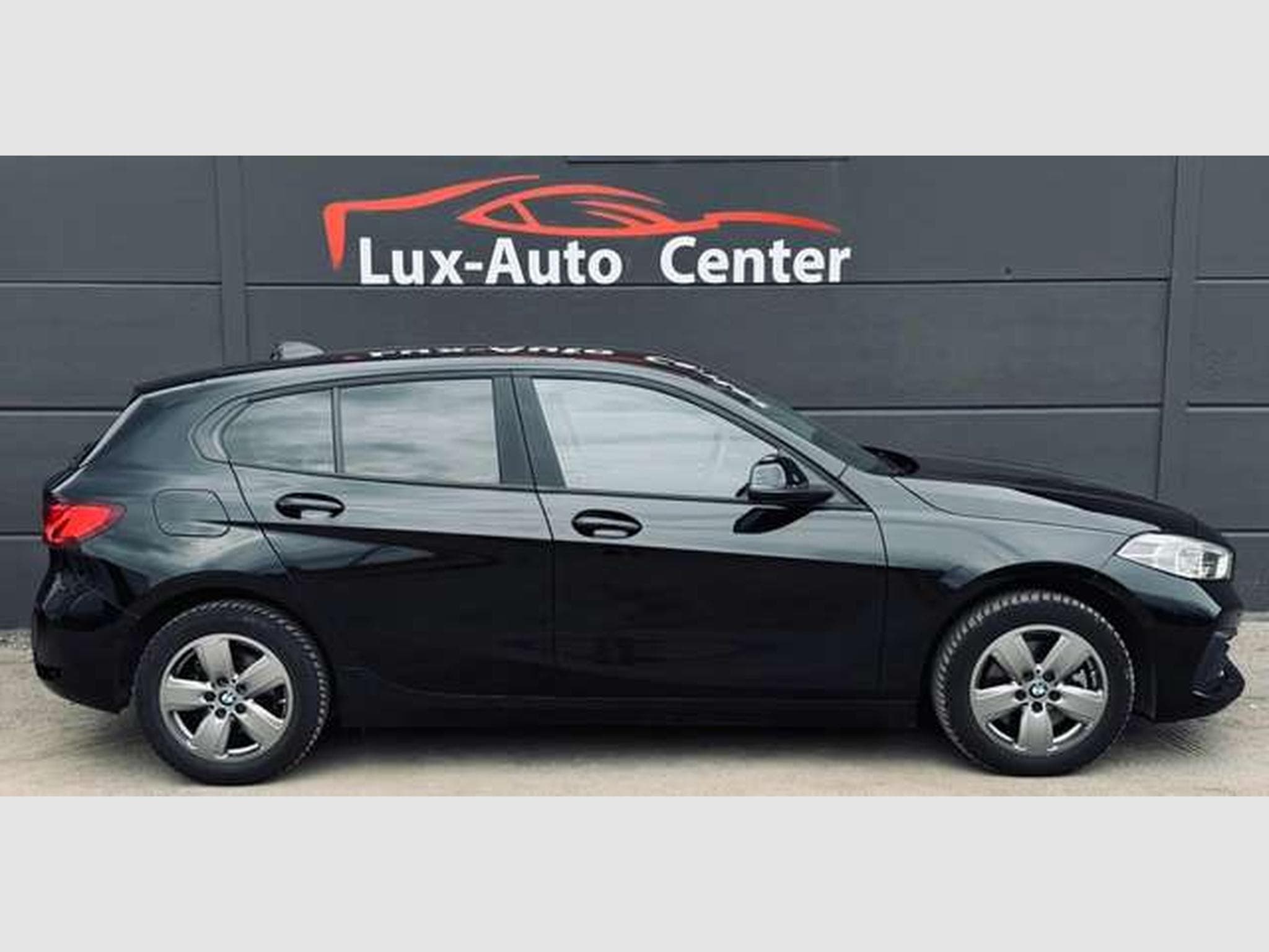 BMW 116 116i Automatique // Révisée Et Garantie 12 Mois✅✅✅ (2022) - Foto 4