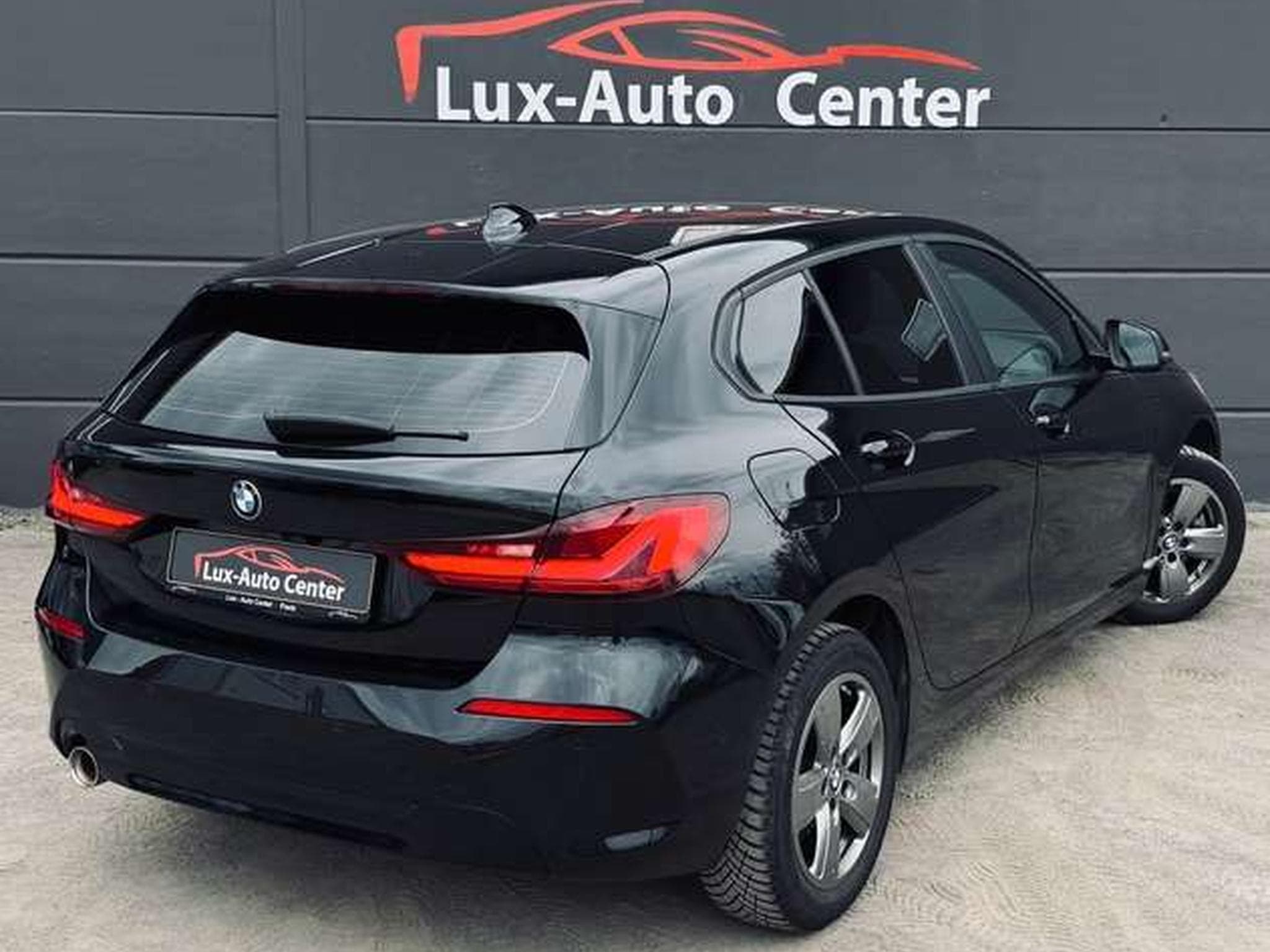 BMW 116 116i Automatique // Révisée Et Garantie 12 Mois✅✅✅ (2022) - Foto 6