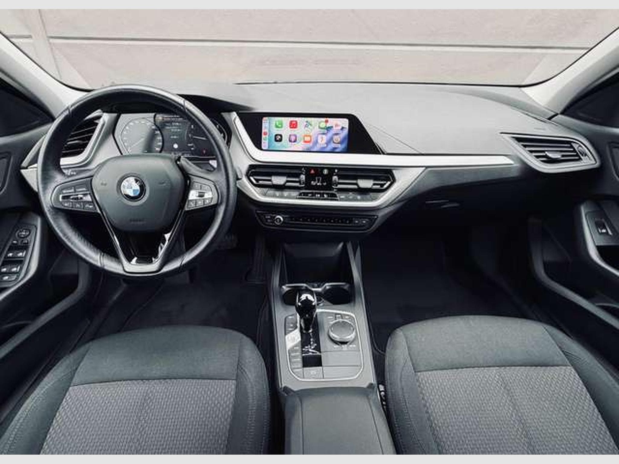 BMW 116 116i Automatique // Révisée Et Garantie 12 Mois✅✅✅ (2022) - Foto 9