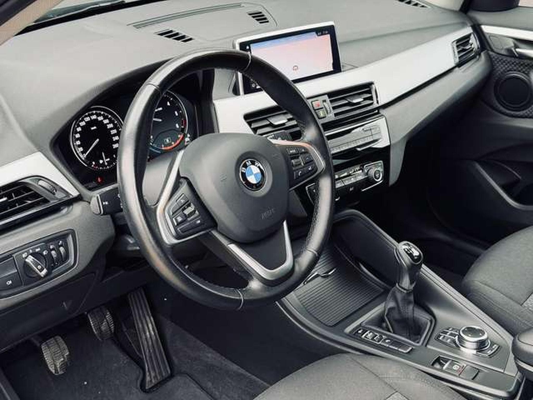 BMW X1 X1 1.5D // Révisée Et Garantie 12 Mois✅✅✅ (2022) - Foto 11