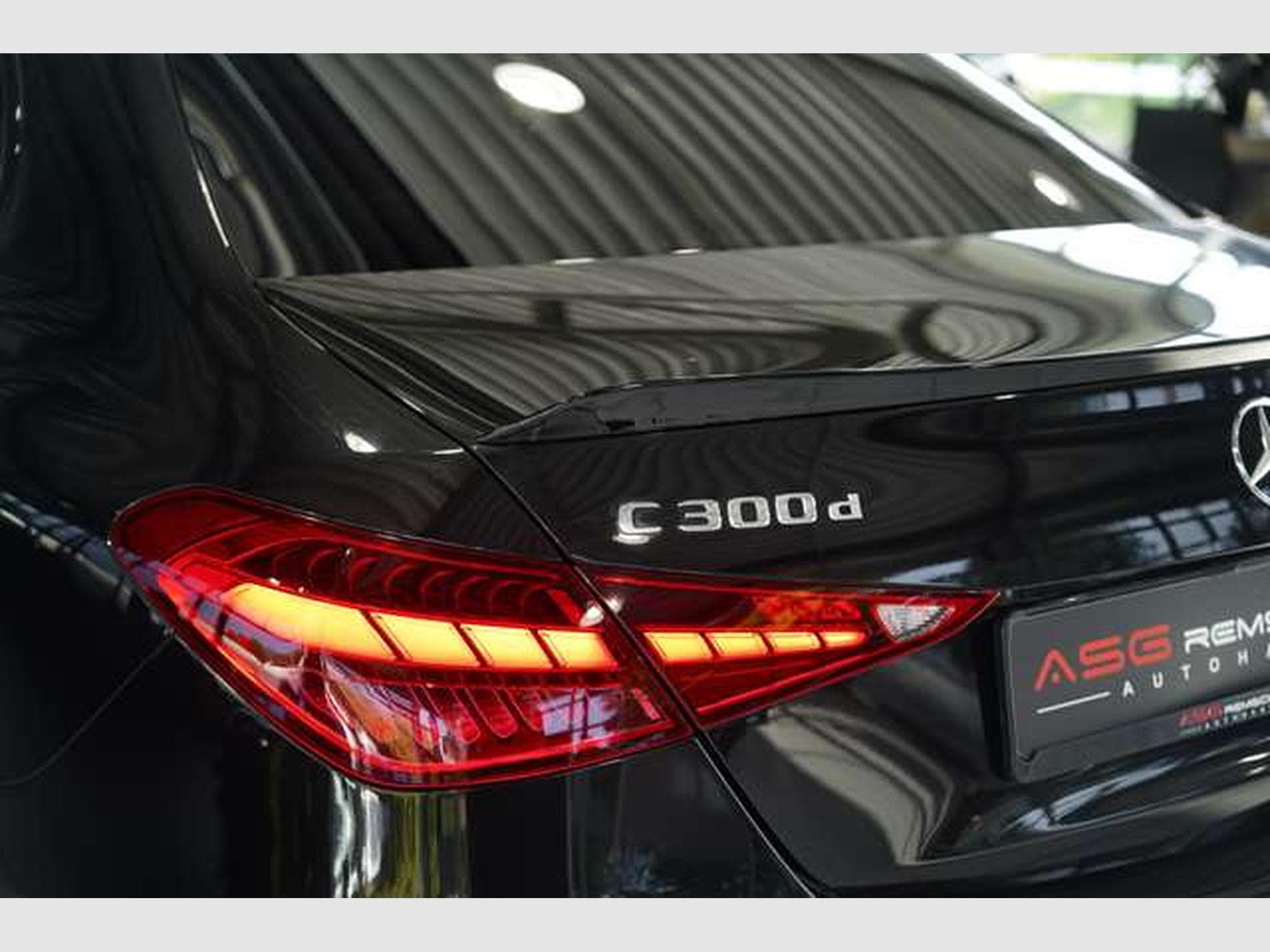 Mercedes C 300 d Limousine Avantgarde *2.H *Night *MwSt. (2021) - Foto 10