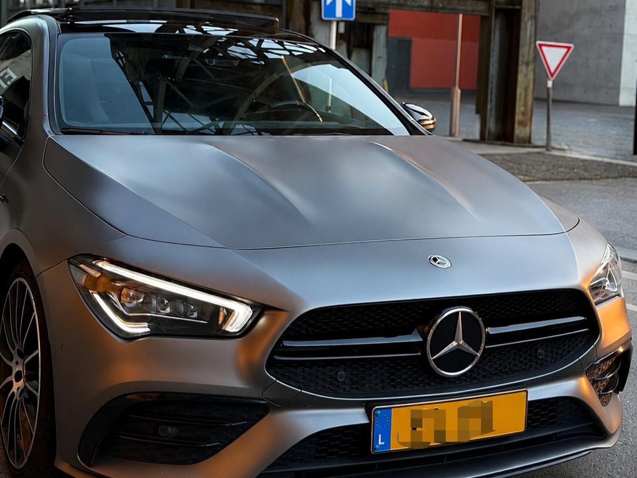 Mercedes CLA 35 AMG AMG (2023) - Foto 2