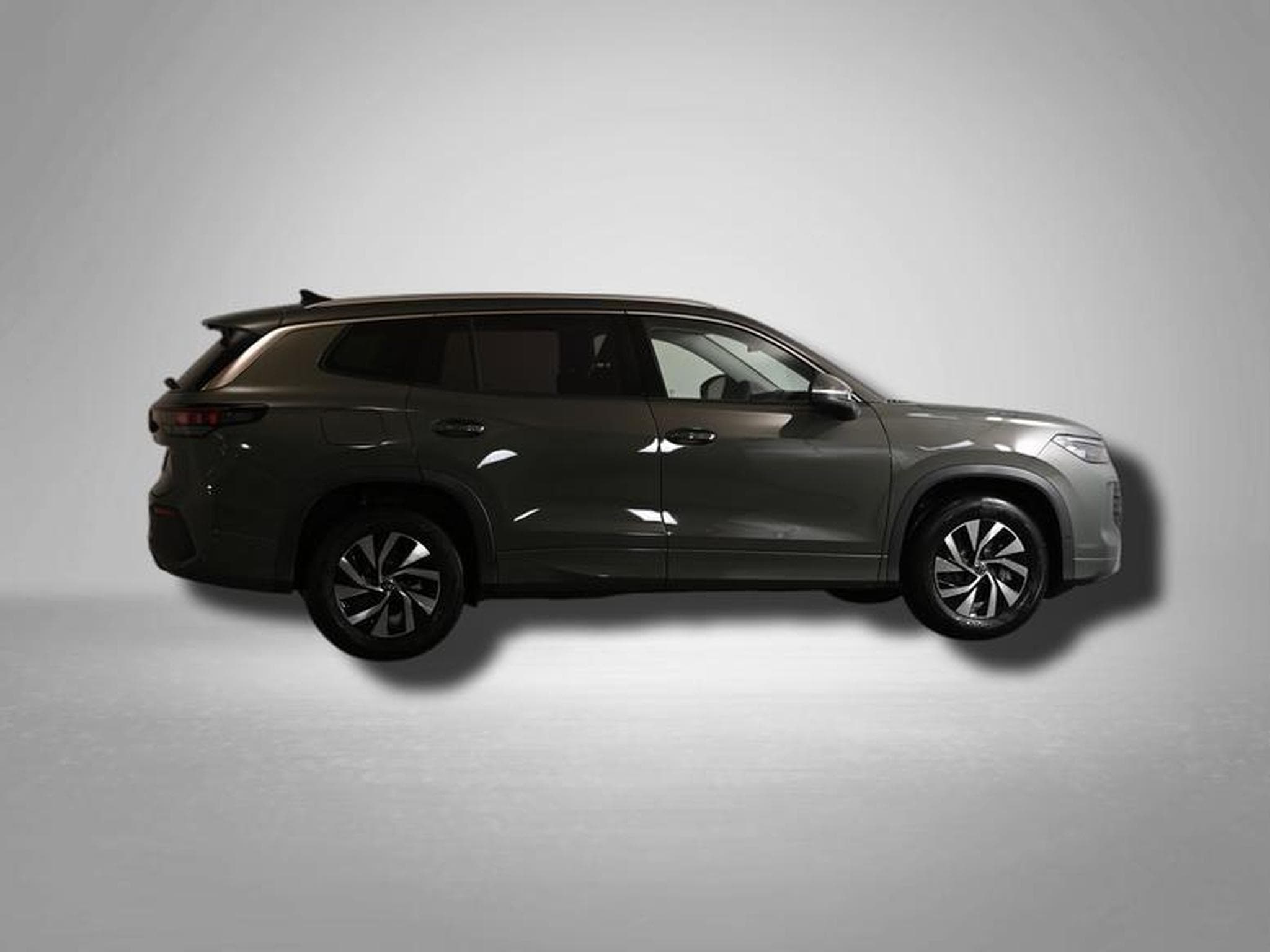 VW Tayron Life 1.5 eTSI 7-Gang DSG (2026) - Photo 6