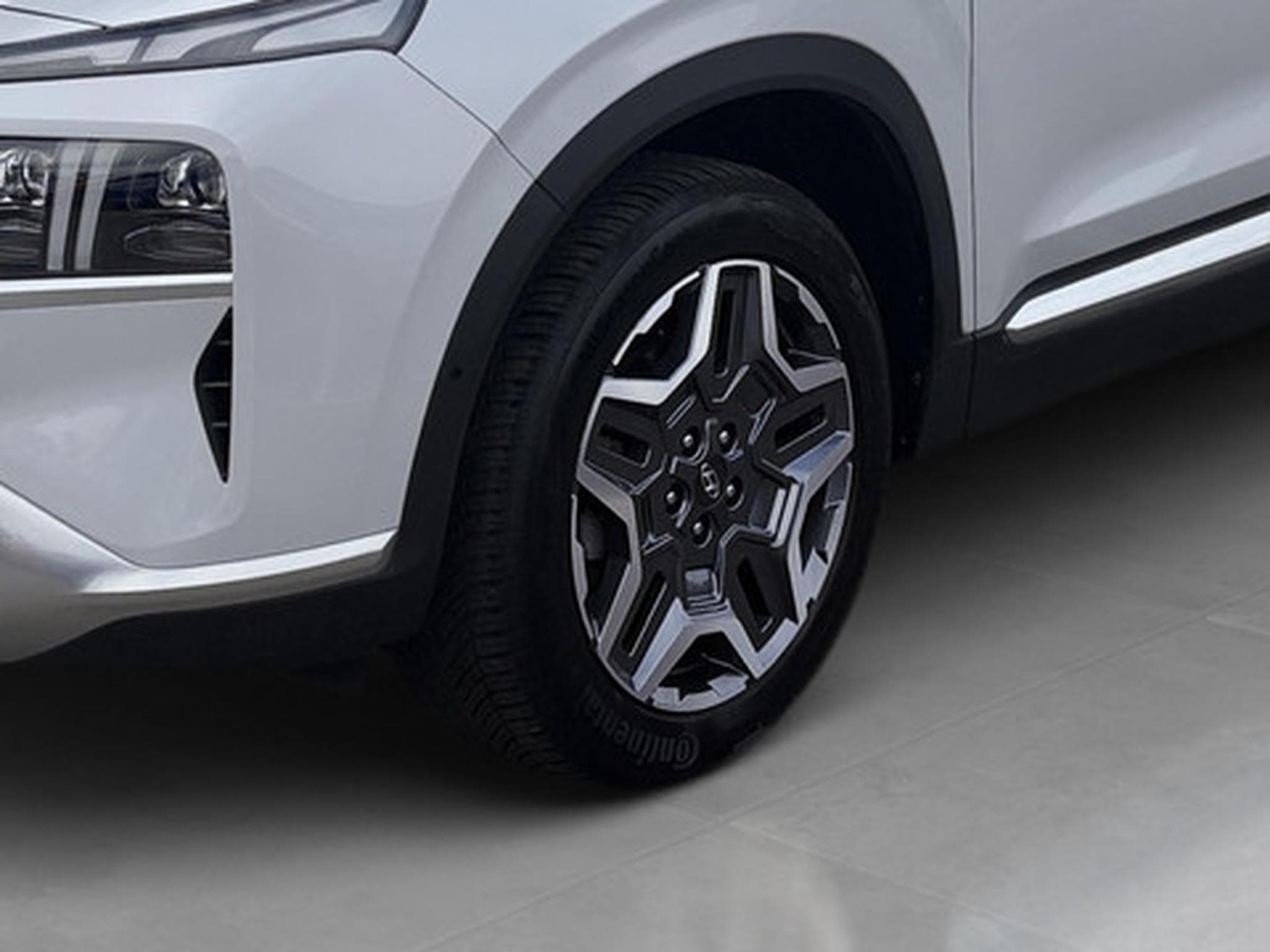 Hyundai Santa Fe 1.6 T-GDi Hybrid 4x4 Shine Aut. (2023) - Foto 21