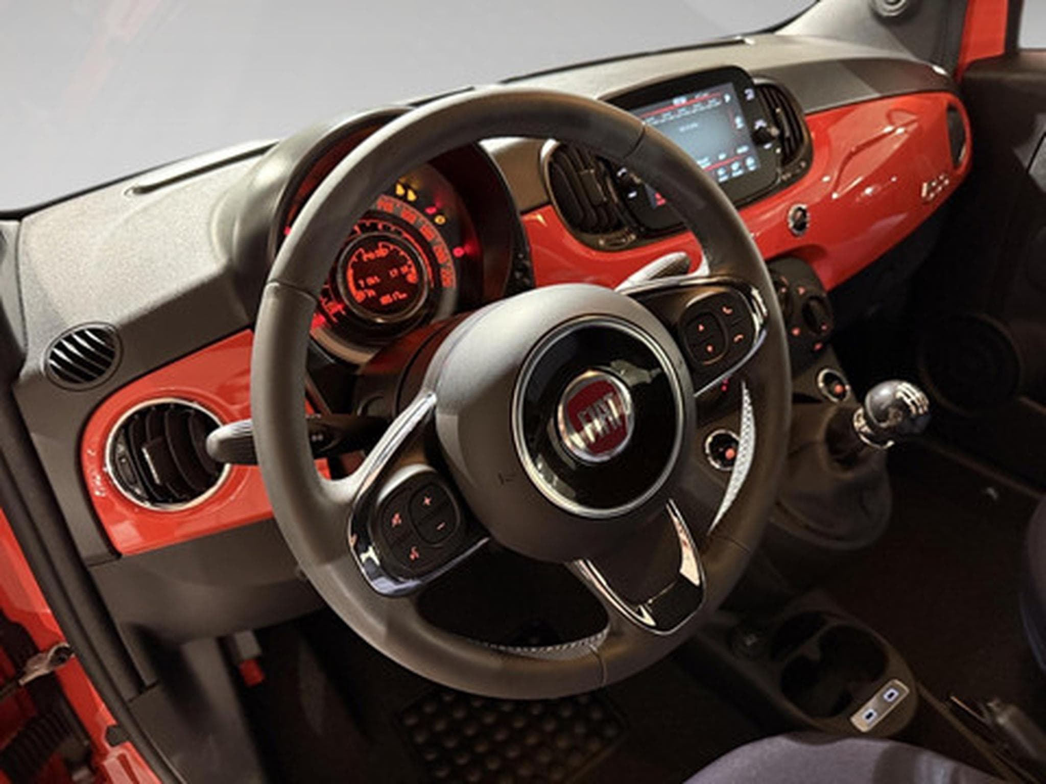 Fiat 500 1.0 HYBRID (2023) - Foto 8