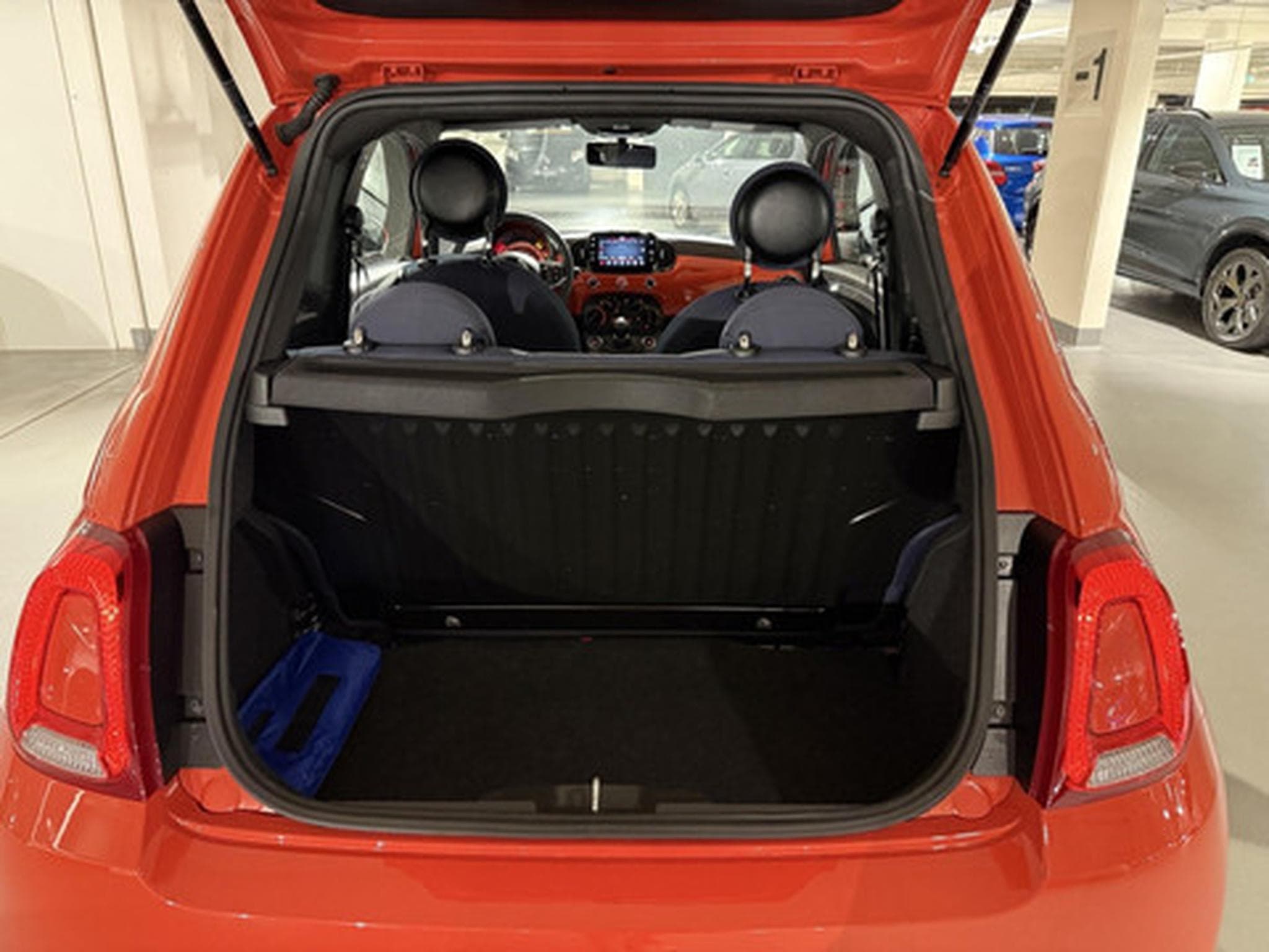 Fiat 500 1.0 HYBRID (2023) - Foto 12