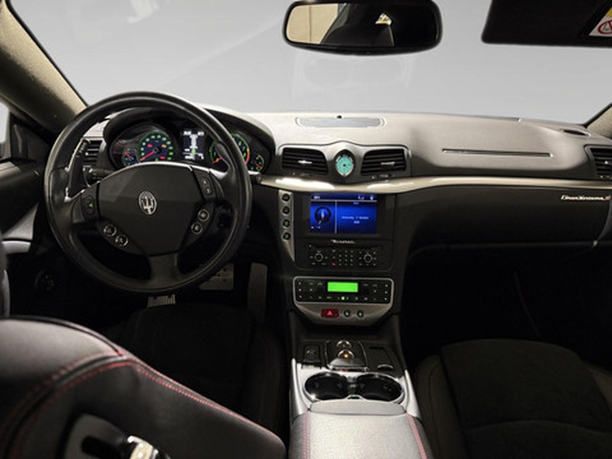 Maserati GranTurismo 4.7 S Aut. (2011) - Foto 5