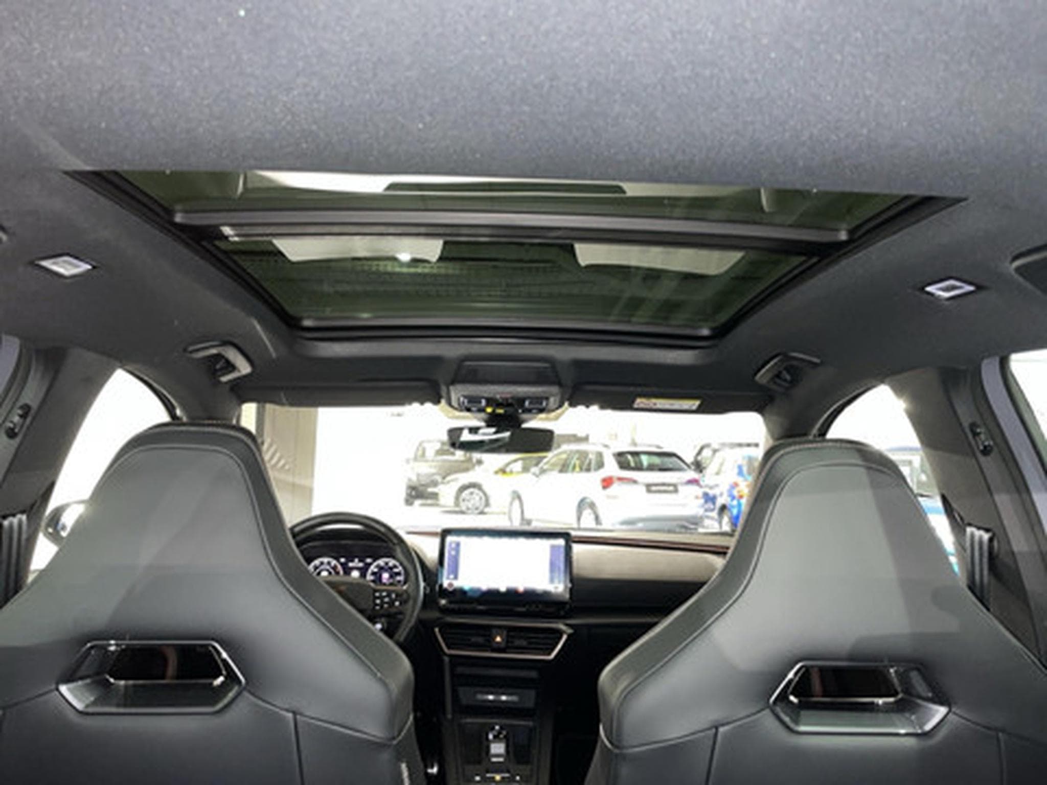 Cupra Formentor 2.0 TSI 4Drive 228kW DSG VZ (2022) - Foto 14