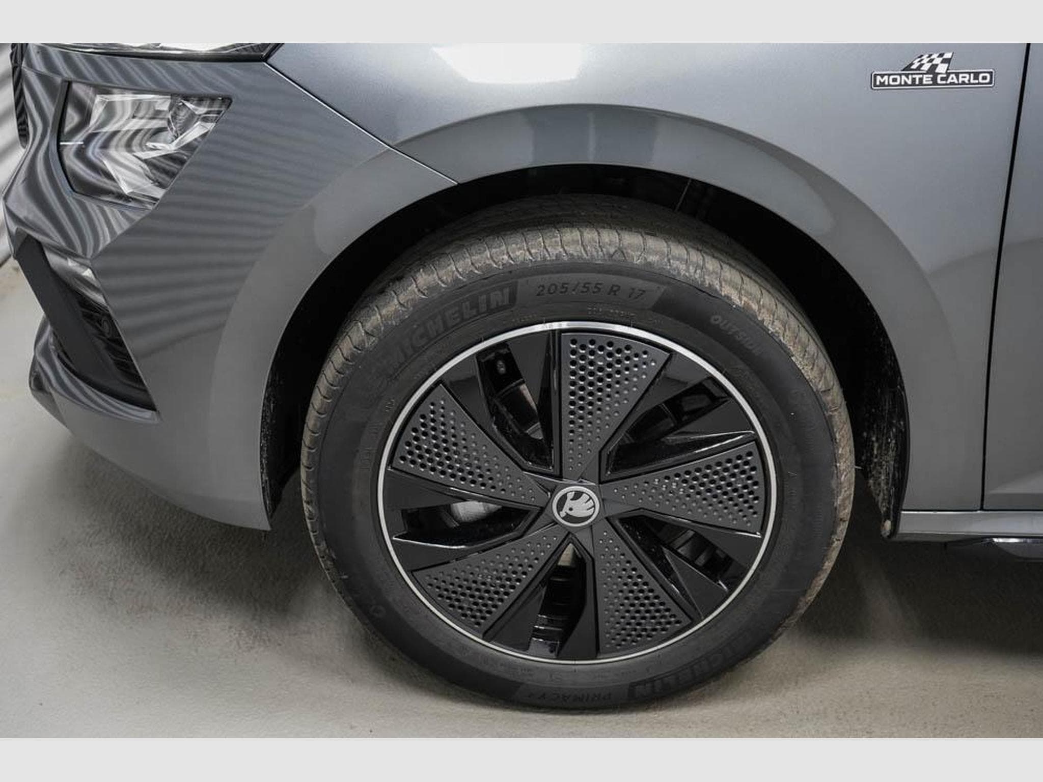 Skoda Kamiq 1,0 TSI Monte (2025) - Photo 5