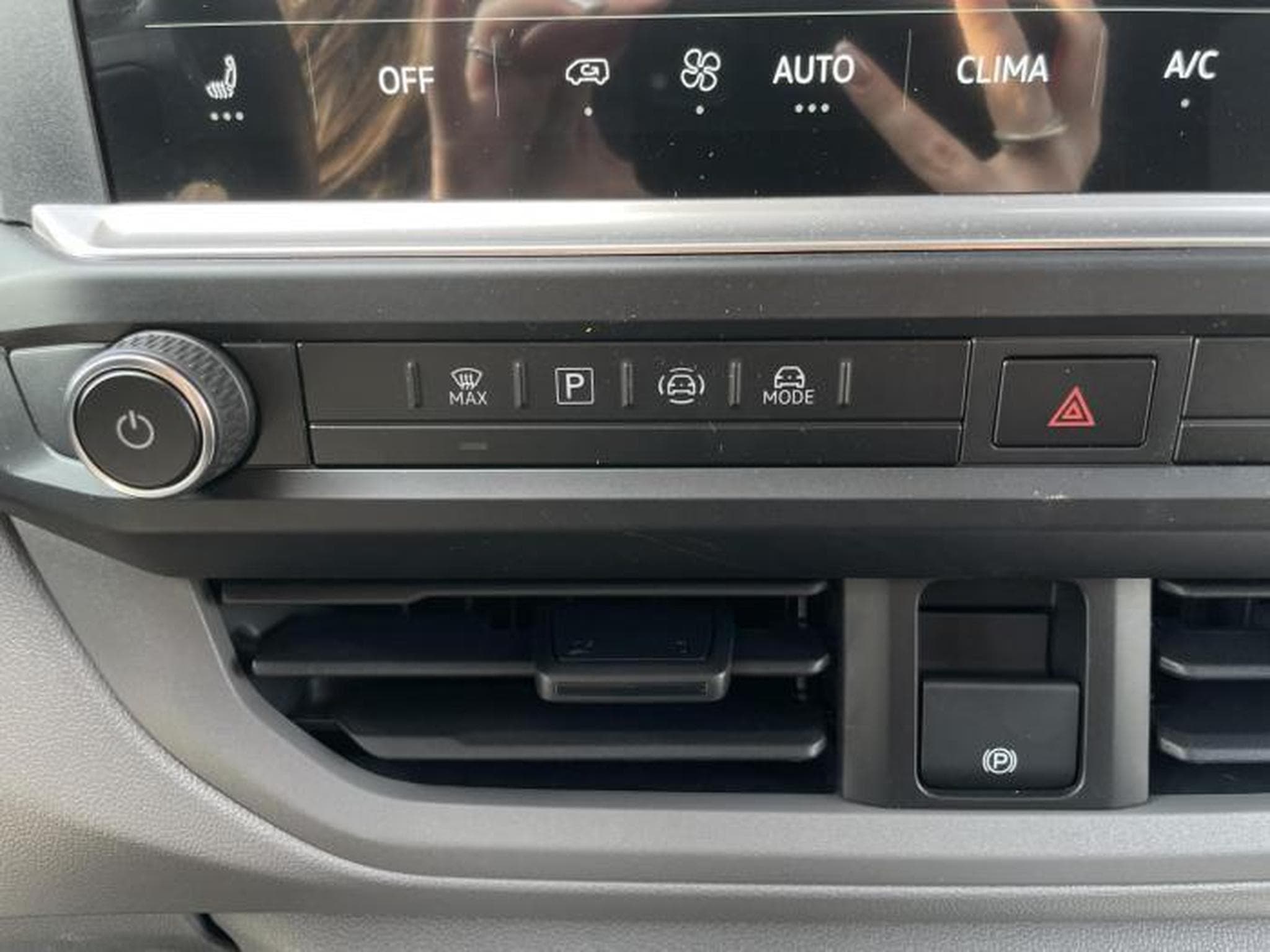 VW T7 langer Radstand (2026) - Photo 14