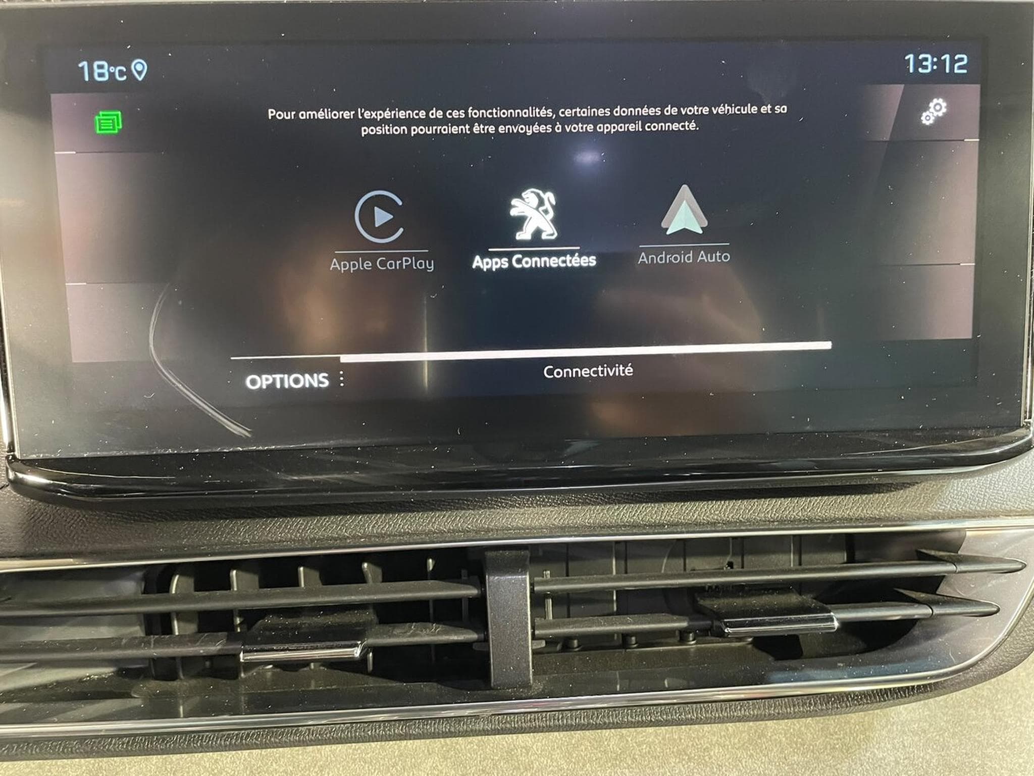 Peugeot 5008 1.5 BLUEHDI 130 EAT8 GT I-COCKPIT GPS 7PL (2021) - Photo 6