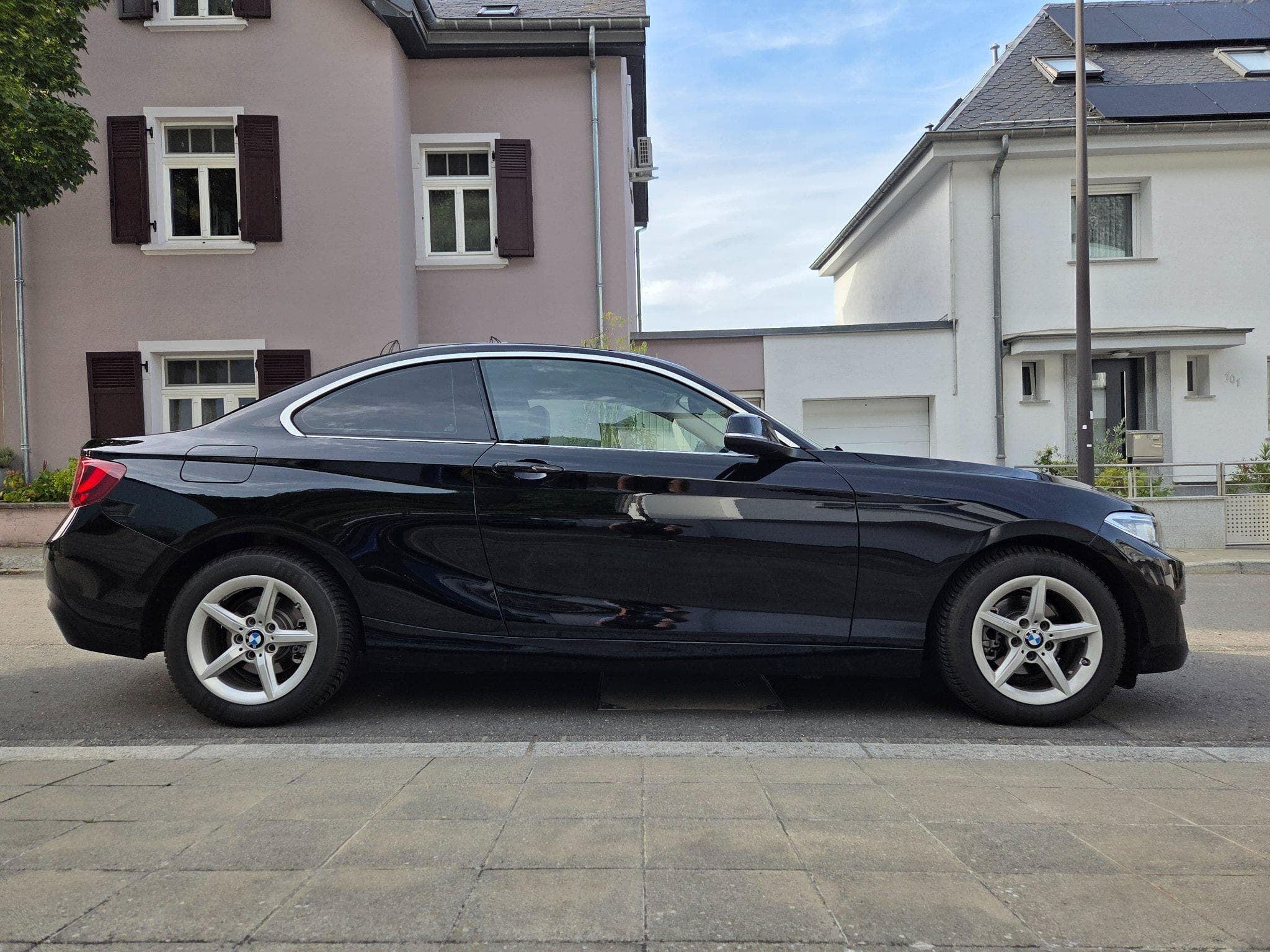 BMW 218 218i coupe auto (2016) - Photo 4
