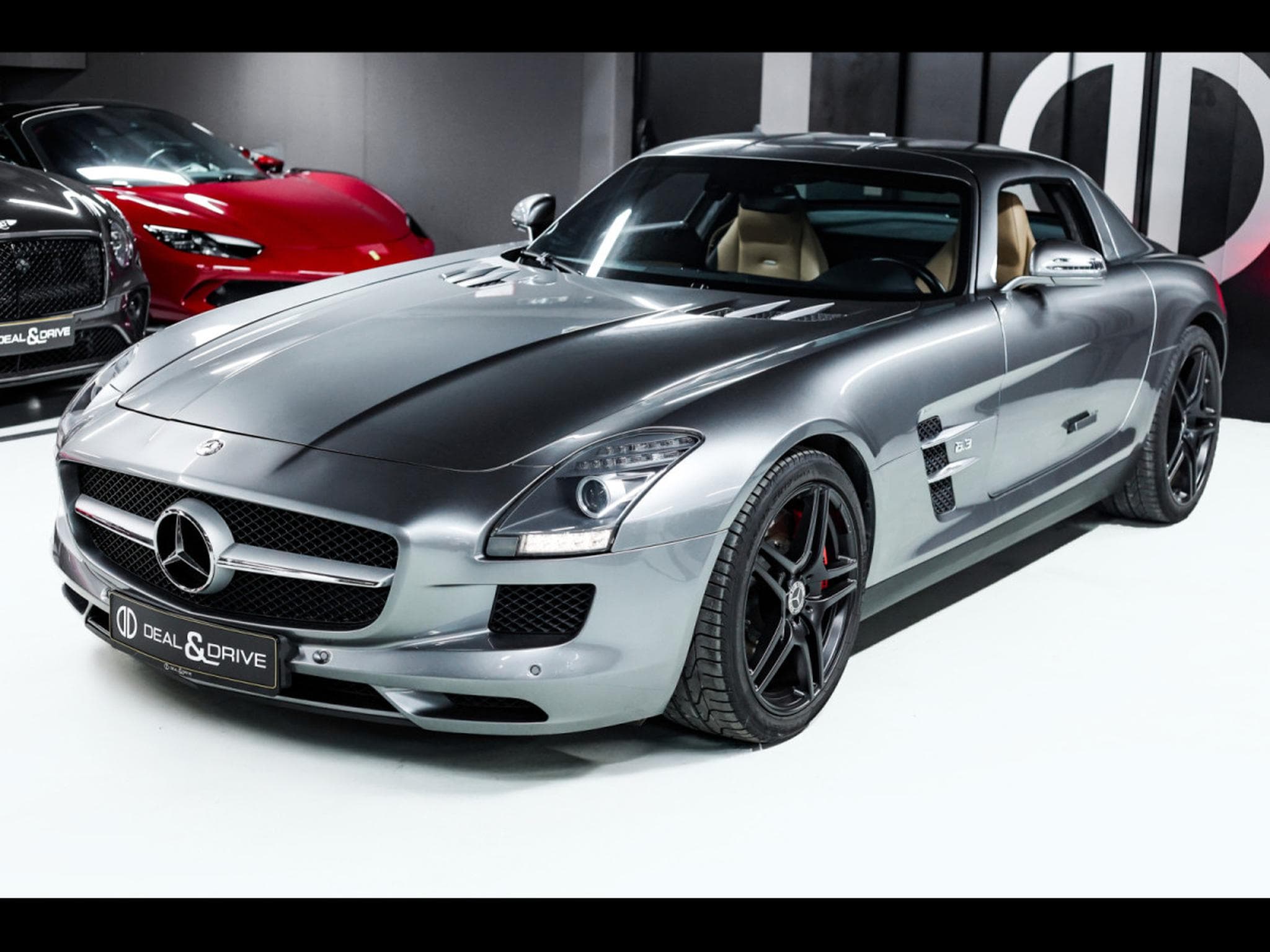Mercedes SLS AMG AMG COUPE 6.3 V8 - HIMALAYAS GREY MIDDLE METALLIC (2011) - Photo 9