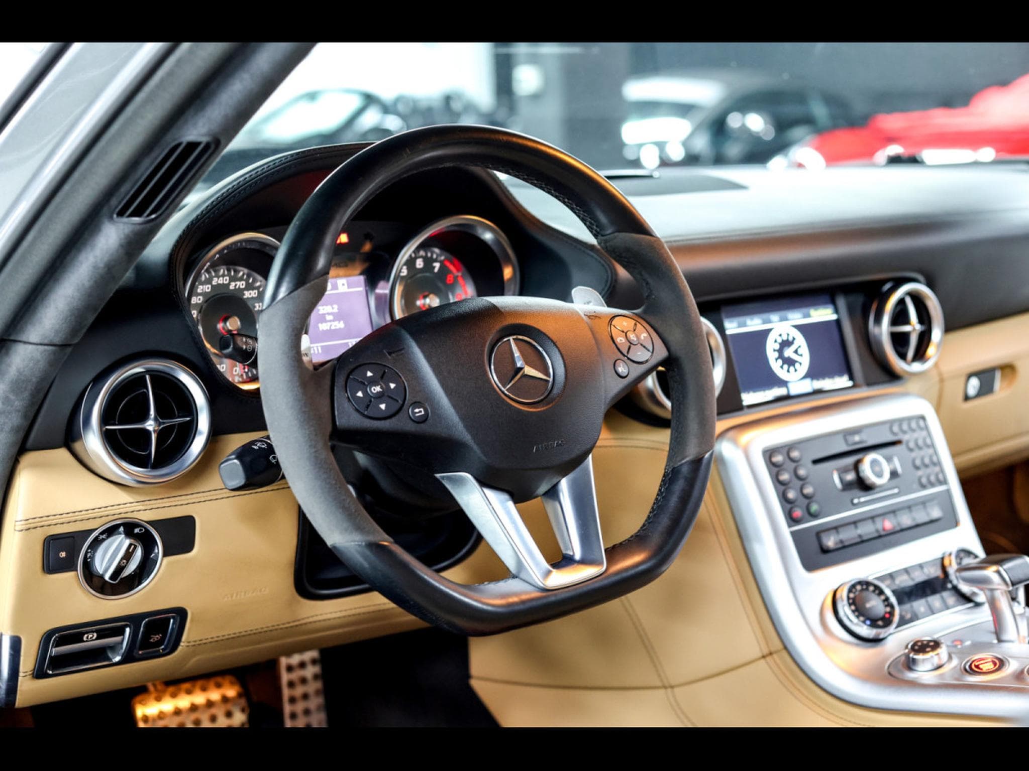Mercedes SLS AMG AMG COUPE 6.3 V8 - HIMALAYAS GREY MIDDLE METALLIC (2011) - Photo 11