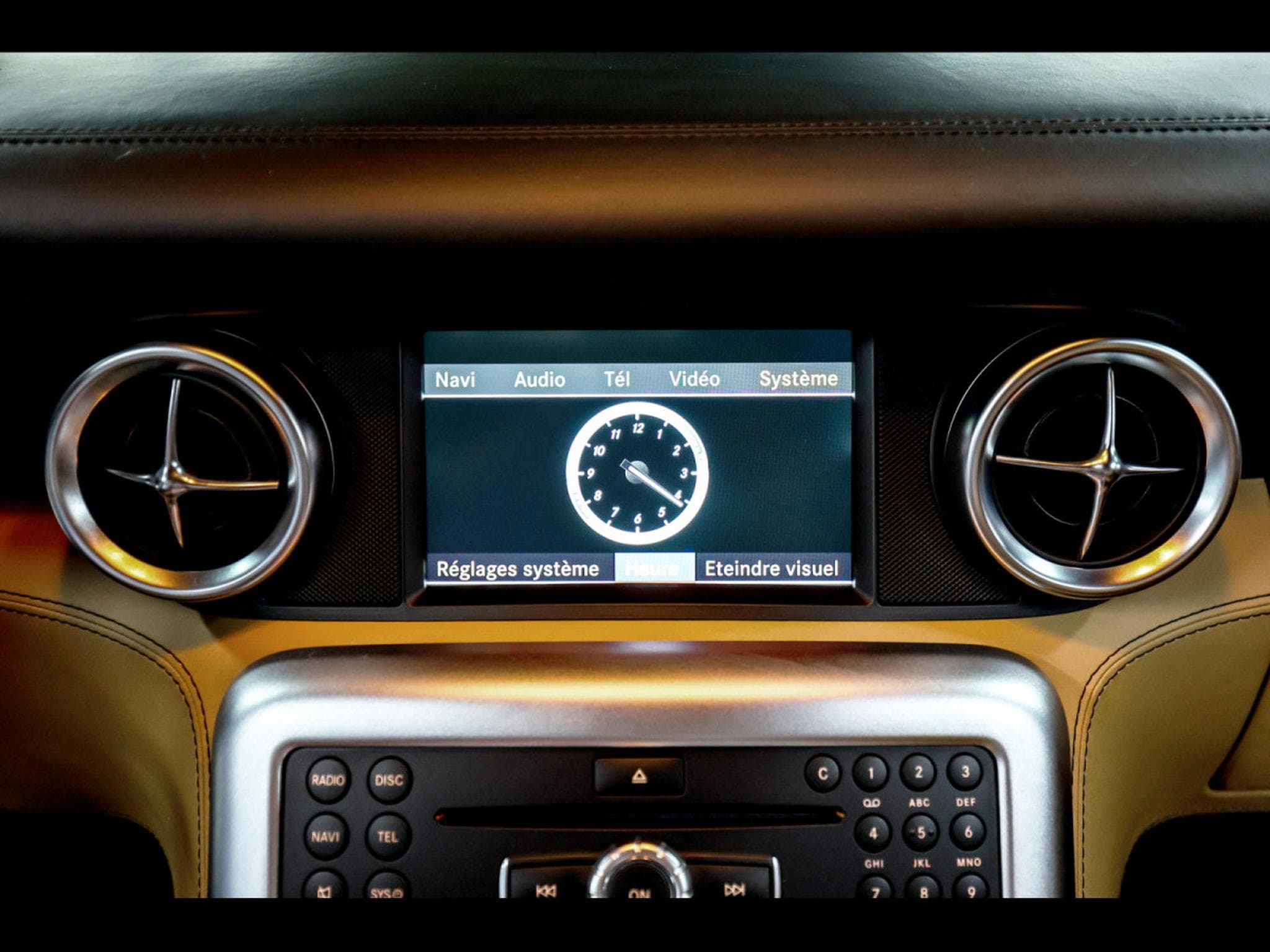 Mercedes SLS AMG AMG COUPE 6.3 V8 - HIMALAYAS GREY MIDDLE METALLIC (2011) - Photo 24
