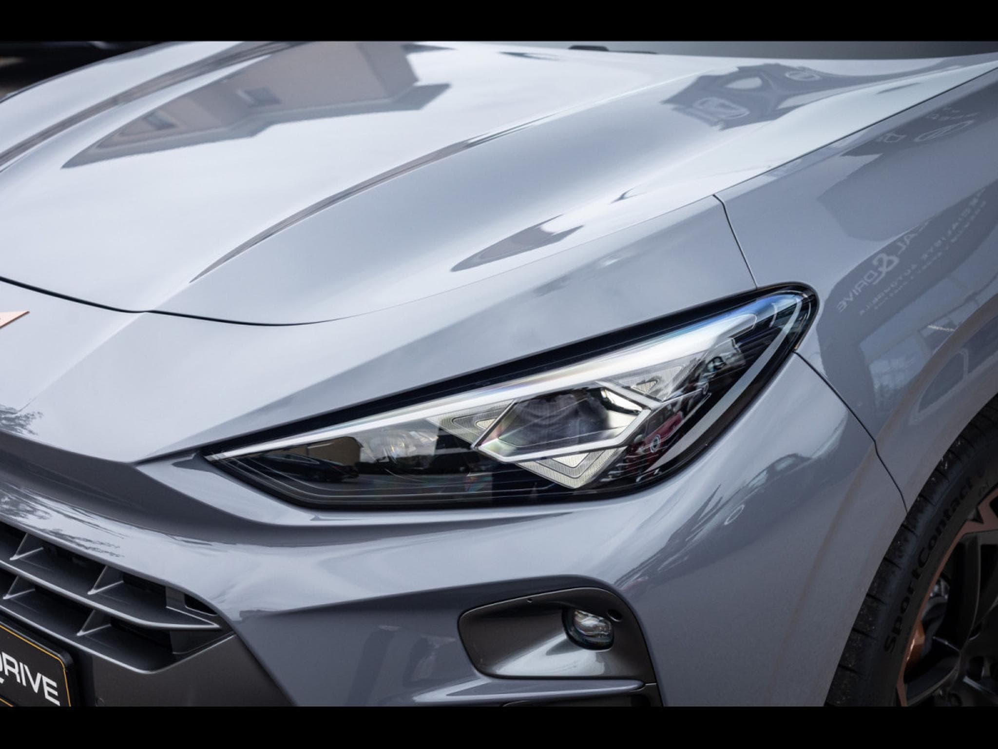 Cupra Terramar VZ 2.0 TSI (265 CH) DSG7 4DRIVE - GRAPHENE GREY (2026) - Photo 9