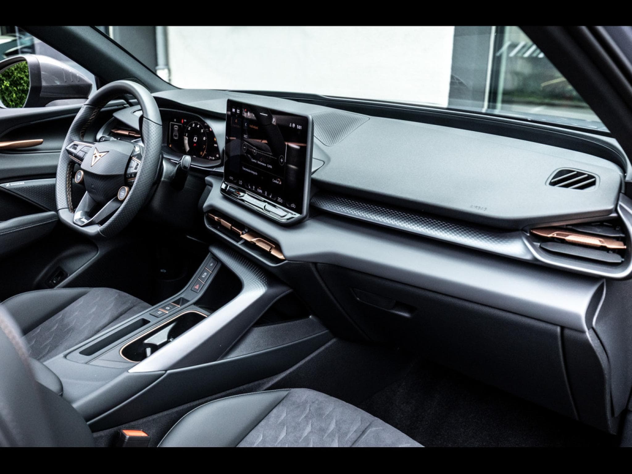 Cupra Terramar VZ 2.0 TSI (265 CH) DSG7 4DRIVE - GRAPHENE GREY (2026) - Photo 17
