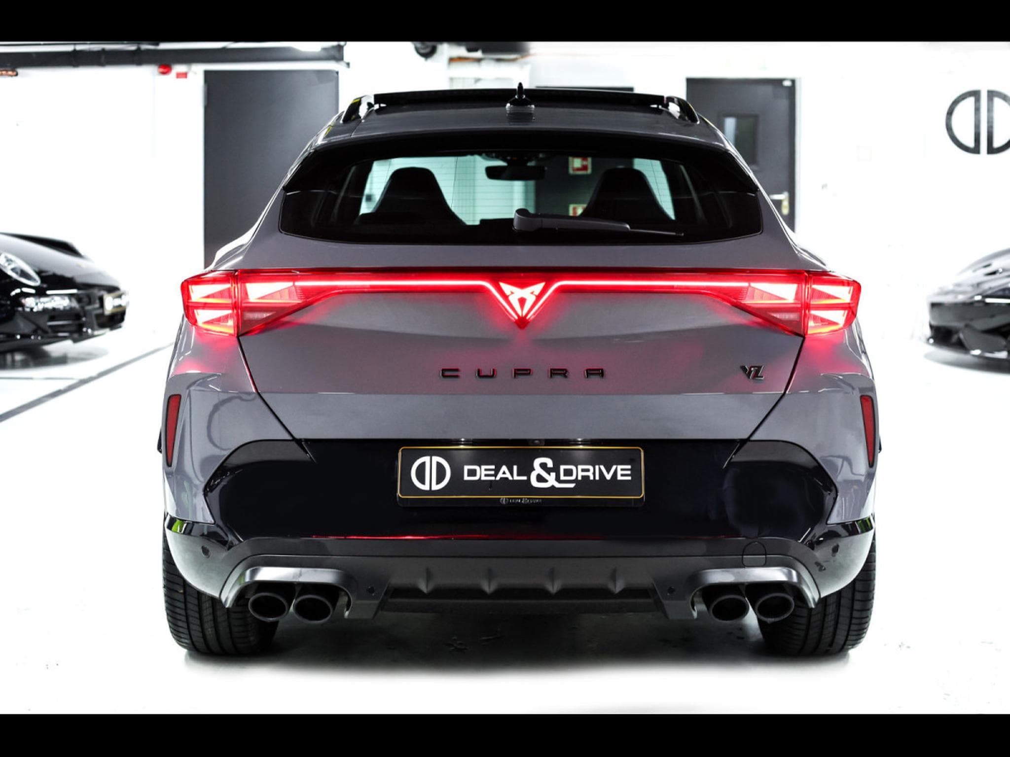 Cupra Formentor VZ 2.0 TSI 333 DSG7 4DRIVE (FACELIFT) - PACK SKYLINE - GRAPH (2025) - Foto 4