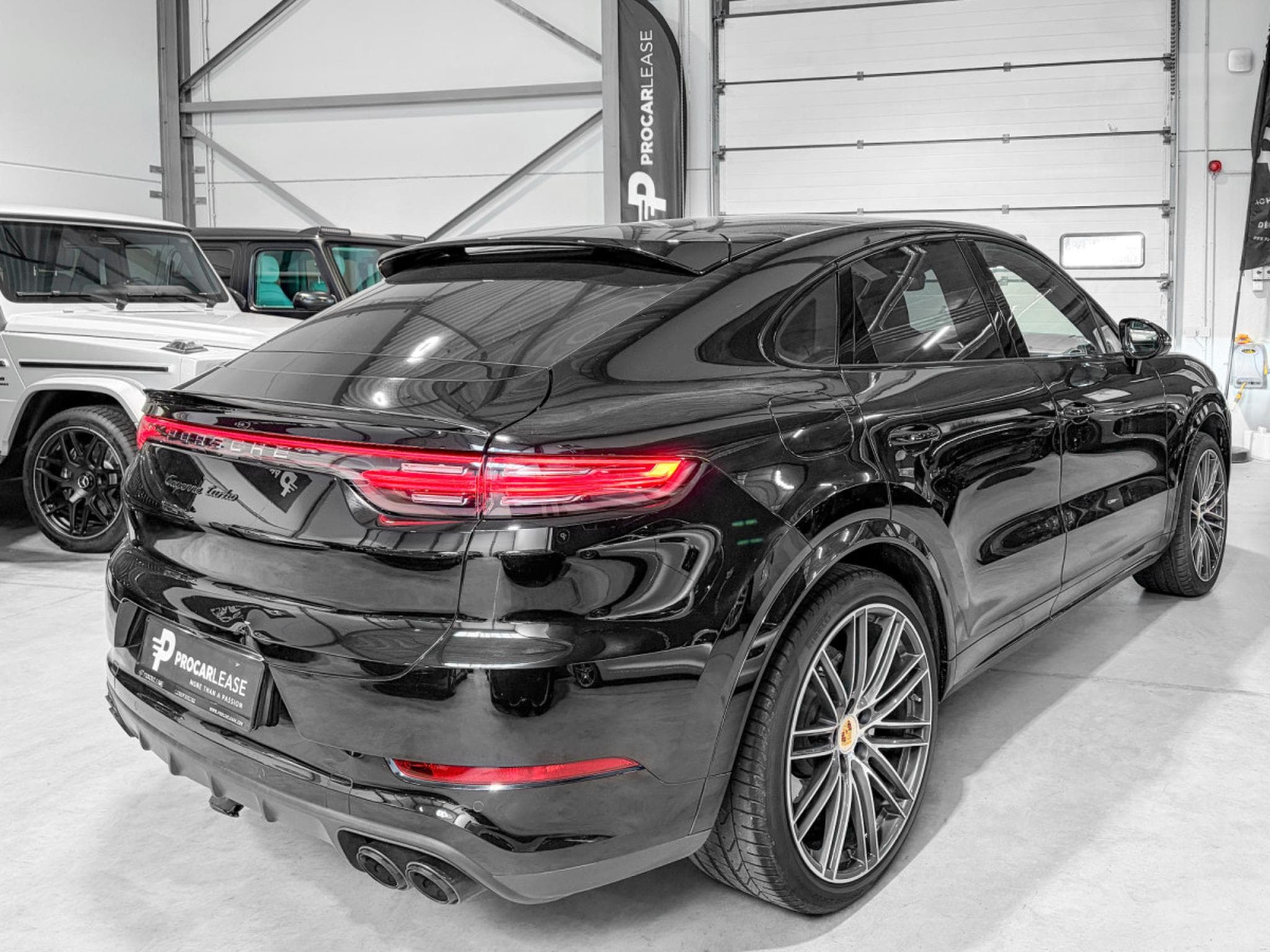 Porsche Cayenne Cayenne Coupe Turbo/22°/360/PANO/BURM/ACC/LUFT/CHRONO/HUD/AH (2019) - Foto 5