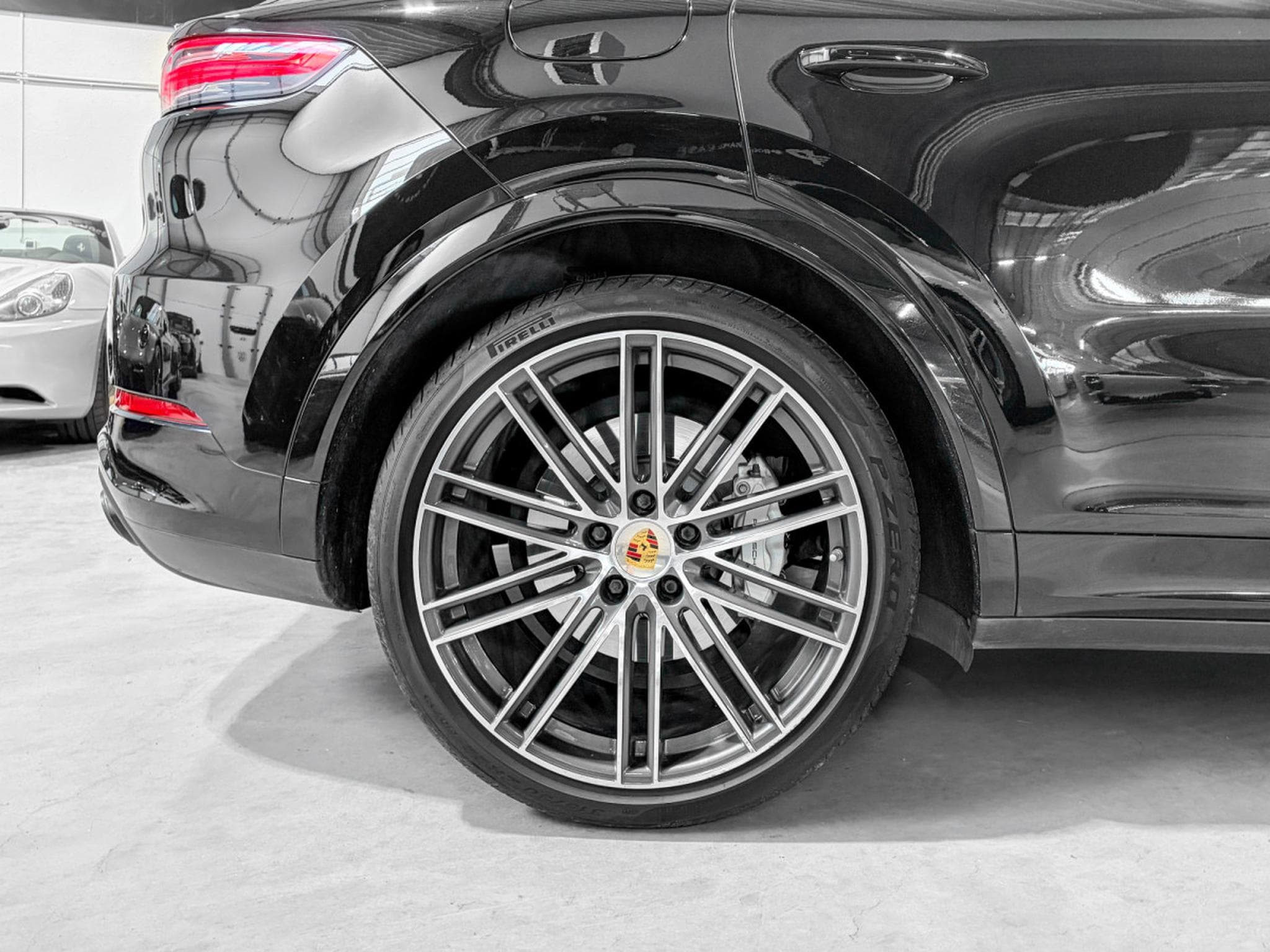 Porsche Cayenne Cayenne Coupe Turbo/22°/360/PANO/BURM/ACC/LUFT/CHRONO/HUD/AH (2019) - Foto 18