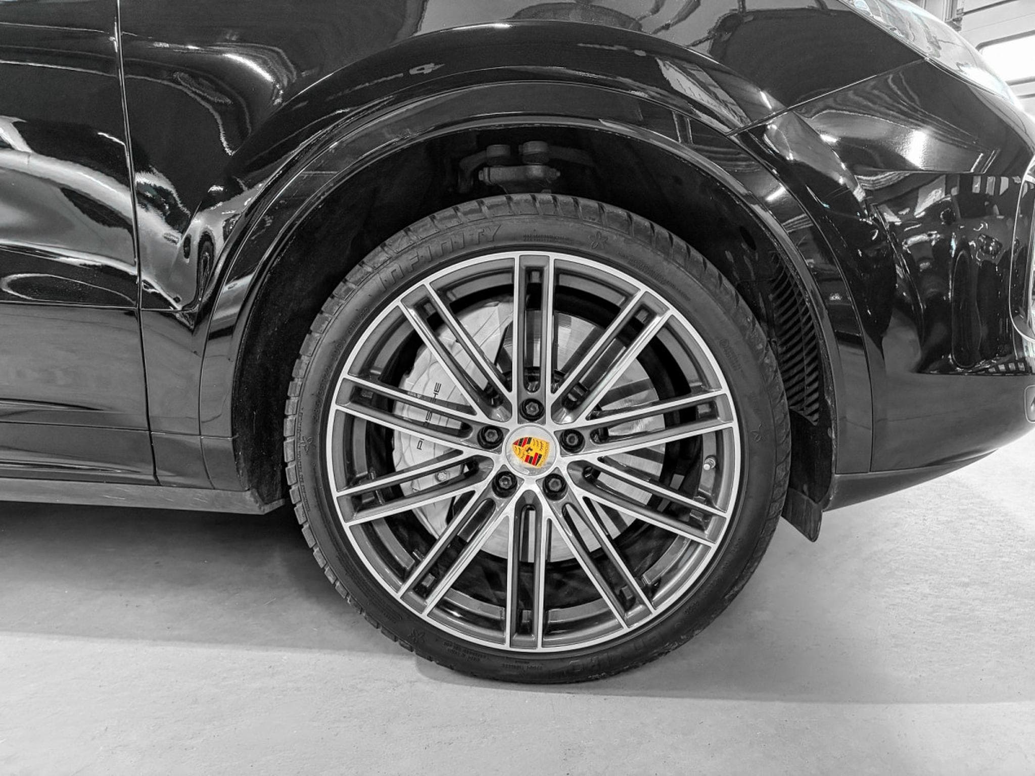 Porsche Cayenne Cayenne Coupe Turbo/22°/360/PANO/BURM/ACC/LUFT/CHRONO/HUD/AH (2019) - Foto 19