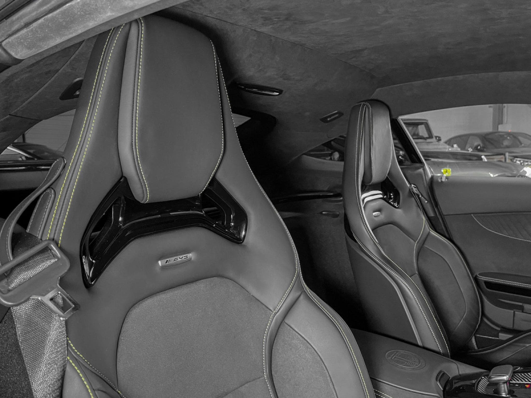 Mercedes GT R PERFECT CONDITION /NO FAP 1 HAND / KERAMIK/ BURMESTER/SERV (2017) - Foto 10
