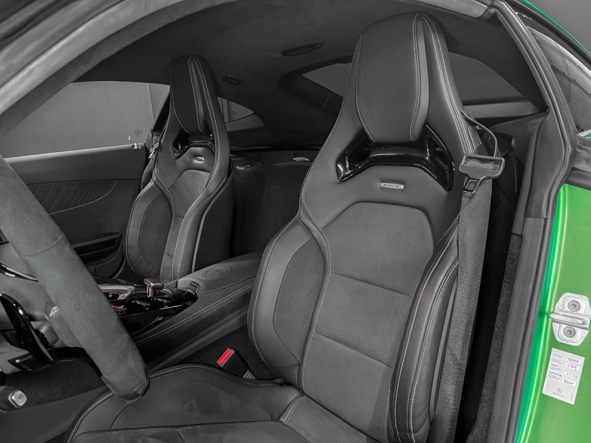 Mercedes GT R PERFECT CONDITION /NO FAP 1 HAND / KERAMIK/ BURMESTER/SERV (2017) - Foto 12