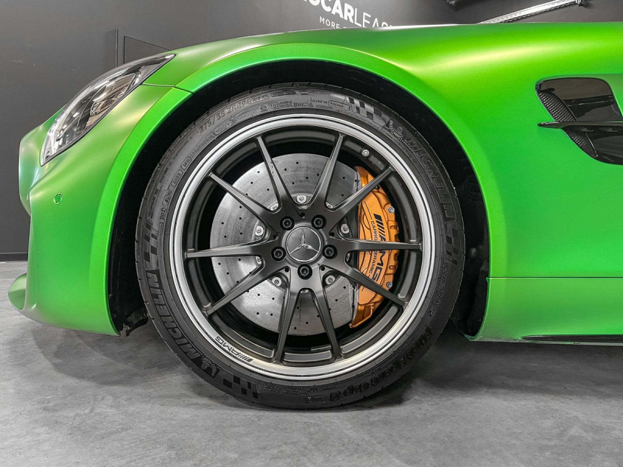 Mercedes GT R PERFECT CONDITION /NO FAP 1 HAND / KERAMIK/ BURMESTER/SERV (2017) - Foto 21