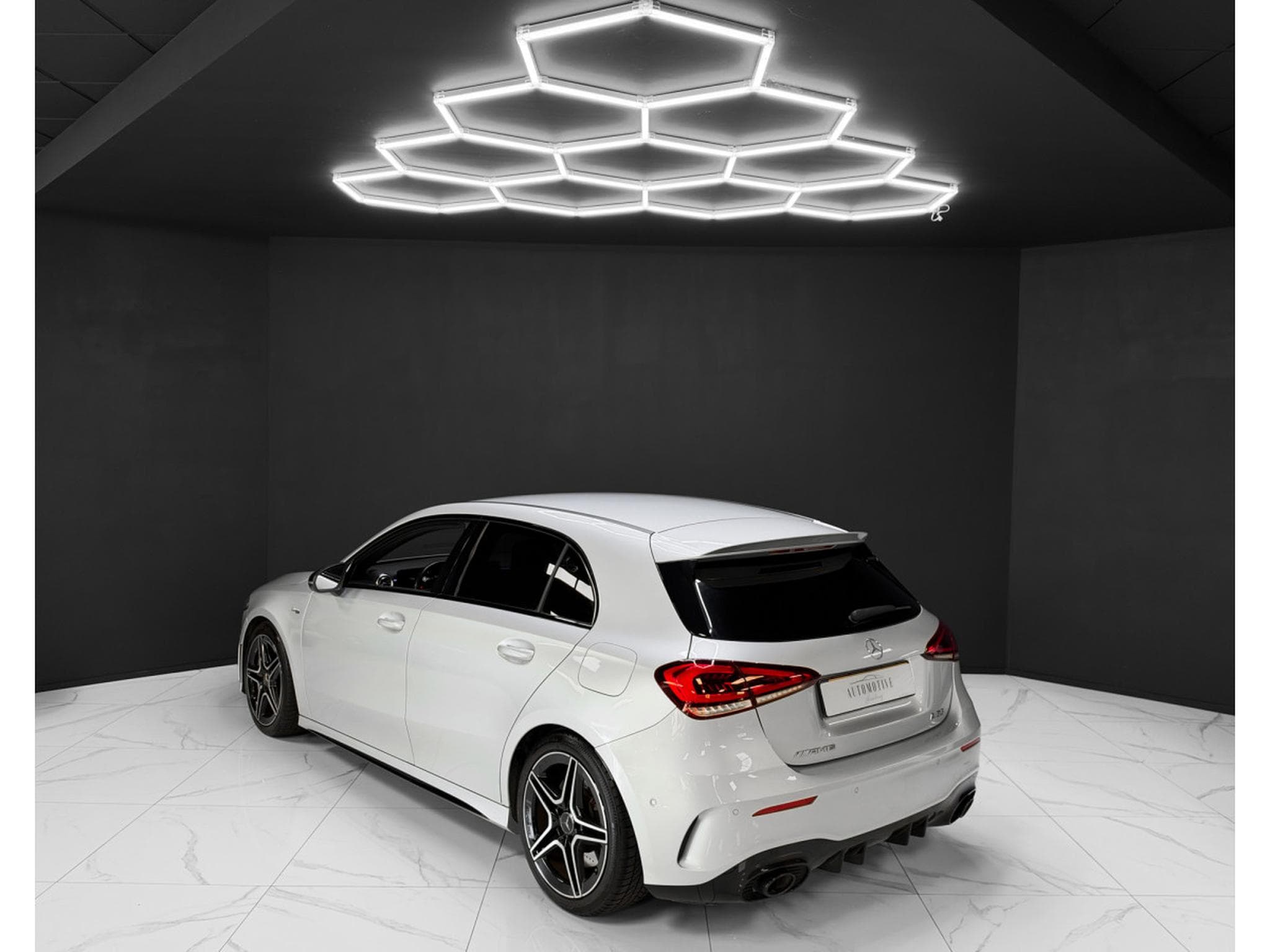 Mercedes A 35 AMG A35 AMG 4MATIC DCT 7G (2021) - Photo 3