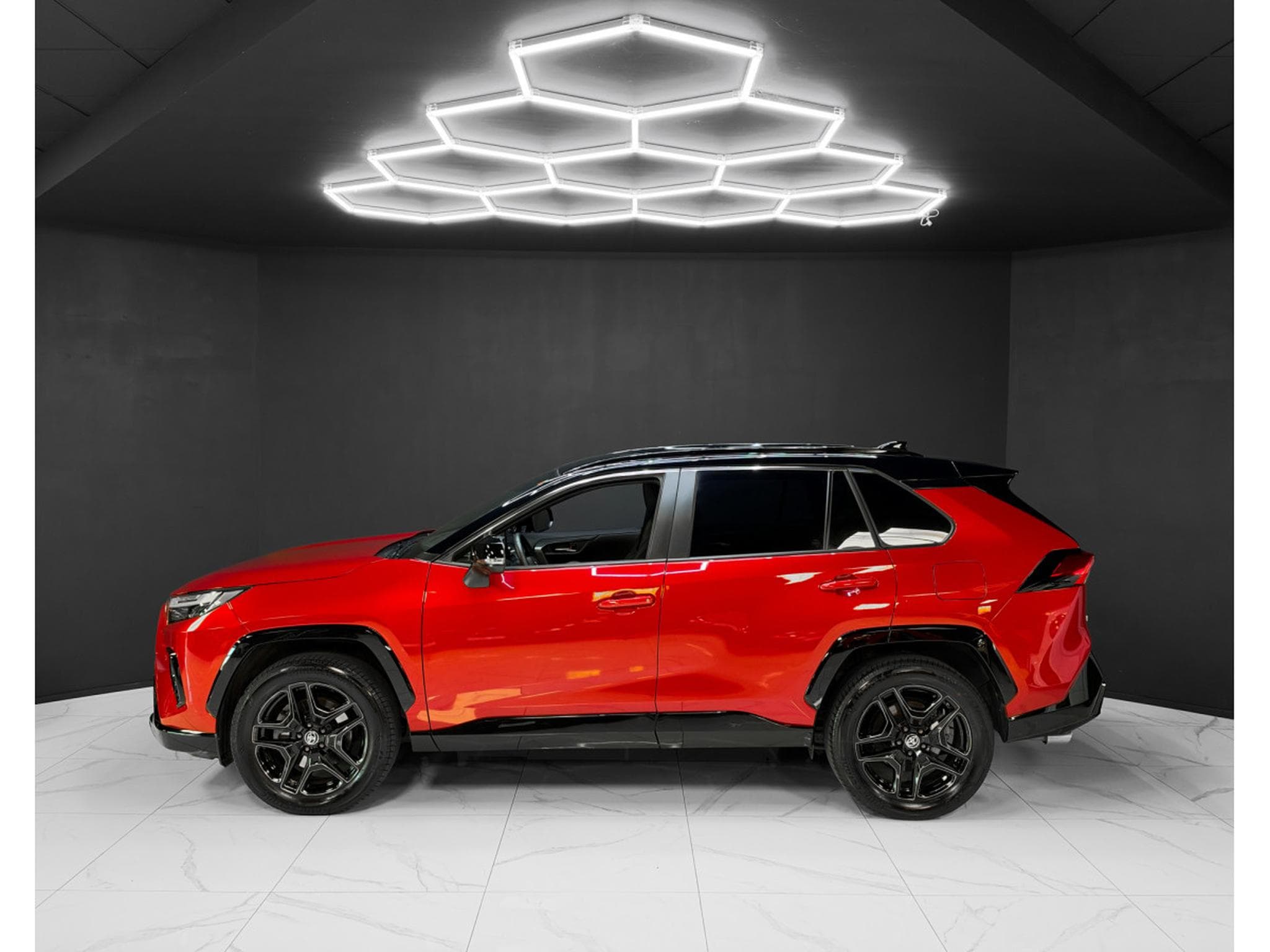 Toyota RAV 4 222 HYBRID GR SPORT (2024) - Photo 2