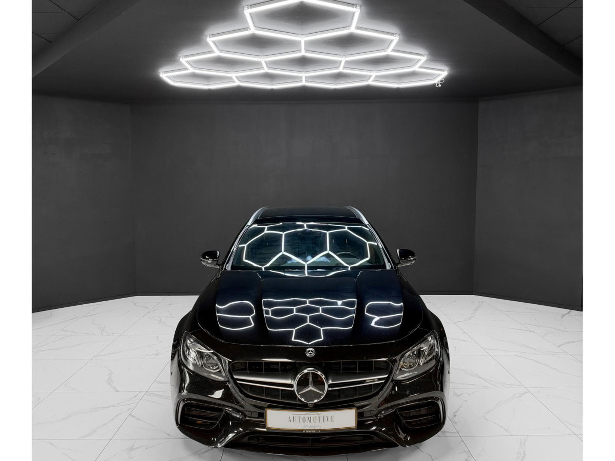 Mercedes E 63 AMG BURMESTER / MASSAGE / 360 / PANO / HEAD-UP (2019) - Photo 8