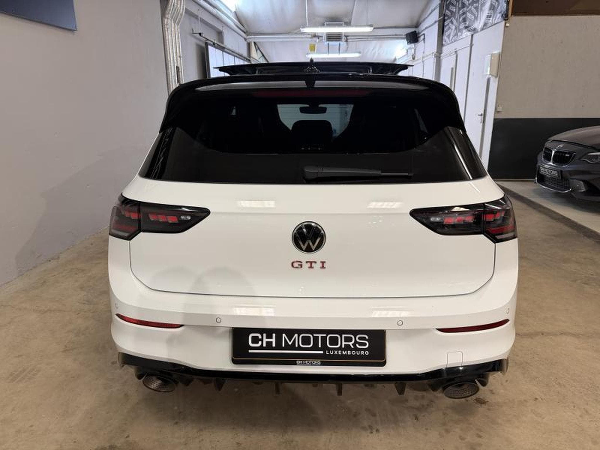 VW Golf 8.5 GTI CS *PANO*AKRA*CUIR *FULL (2025) - Photo 6