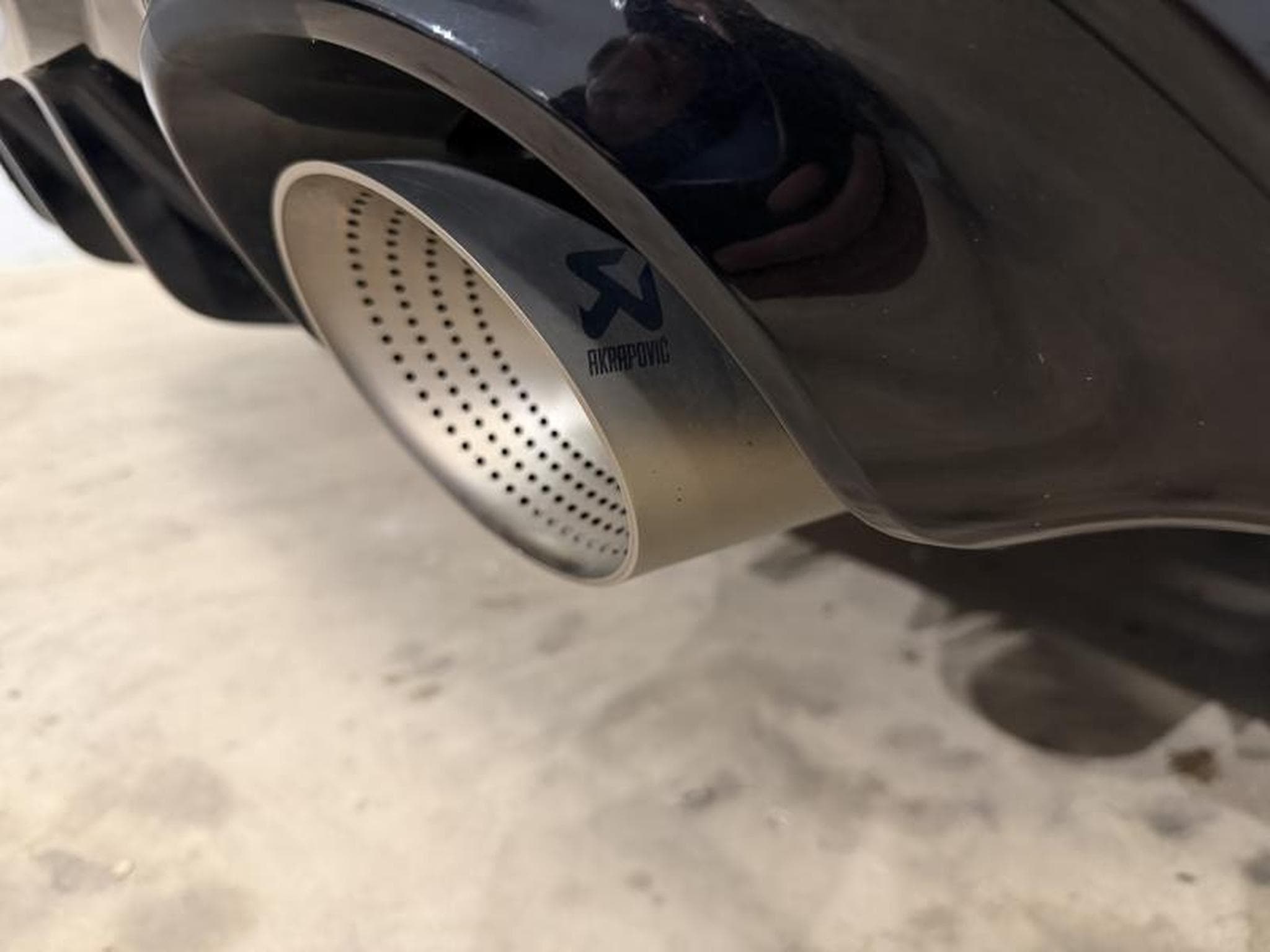 VW Golf 8.5 GTI CS *PANO*AKRA*CUIR *FULL (2025) - Photo 8