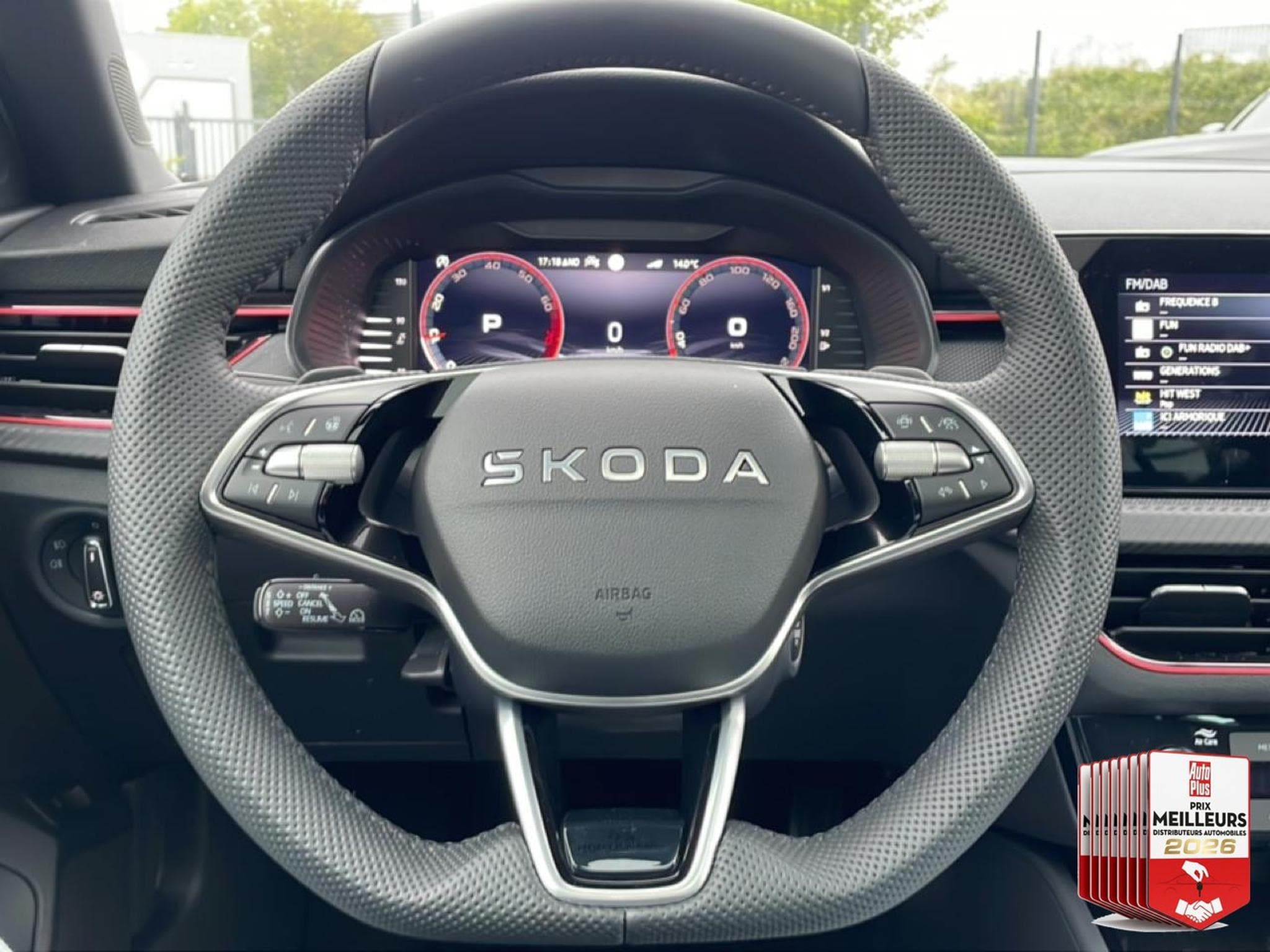 Skoda KAMIQ 1.0 TSI EVO 2 116 MONTE CARLO DSG7 (2026) - Photo 32