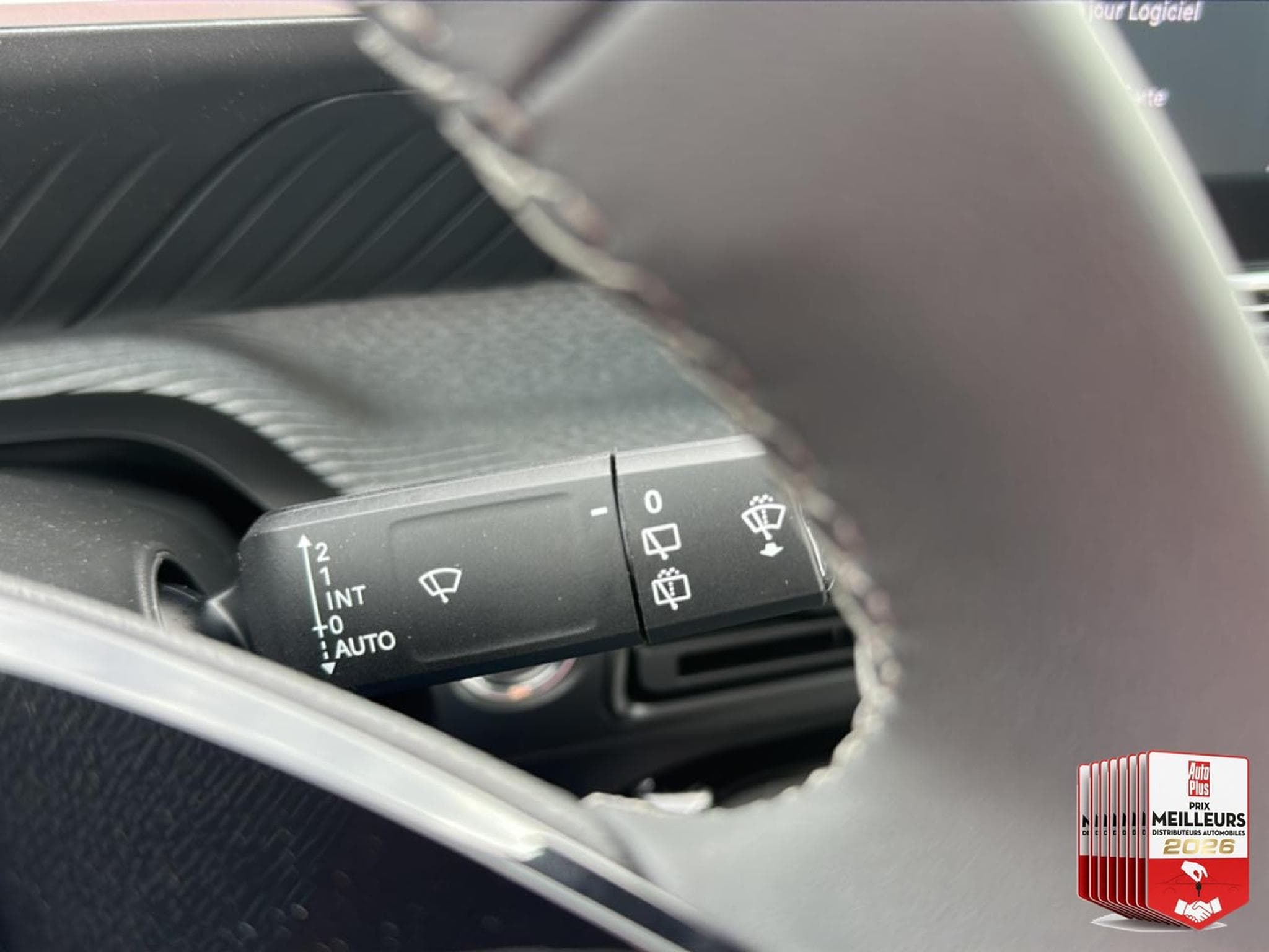 Citroen C3 AIRCROSS 1.2 HYBRIDE 145 MAX E-DCS6 (2026) - Photo 25