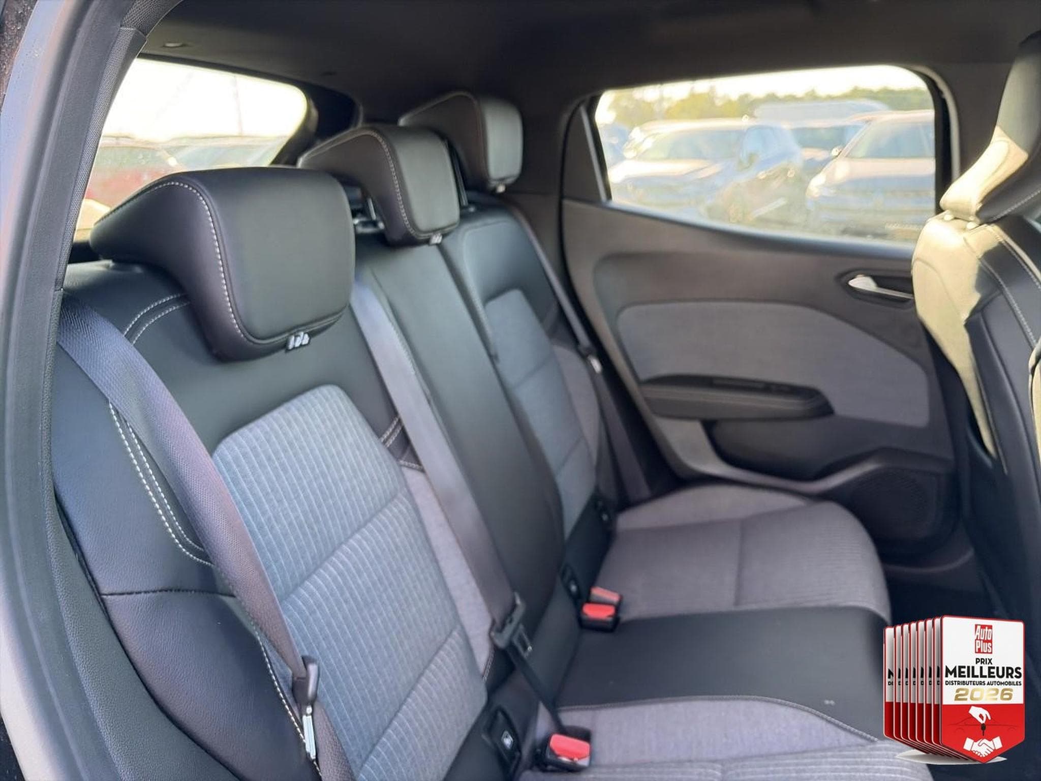 Renault Clio 1.0 TCE 90 LUTECIA (2022) - Photo 28
