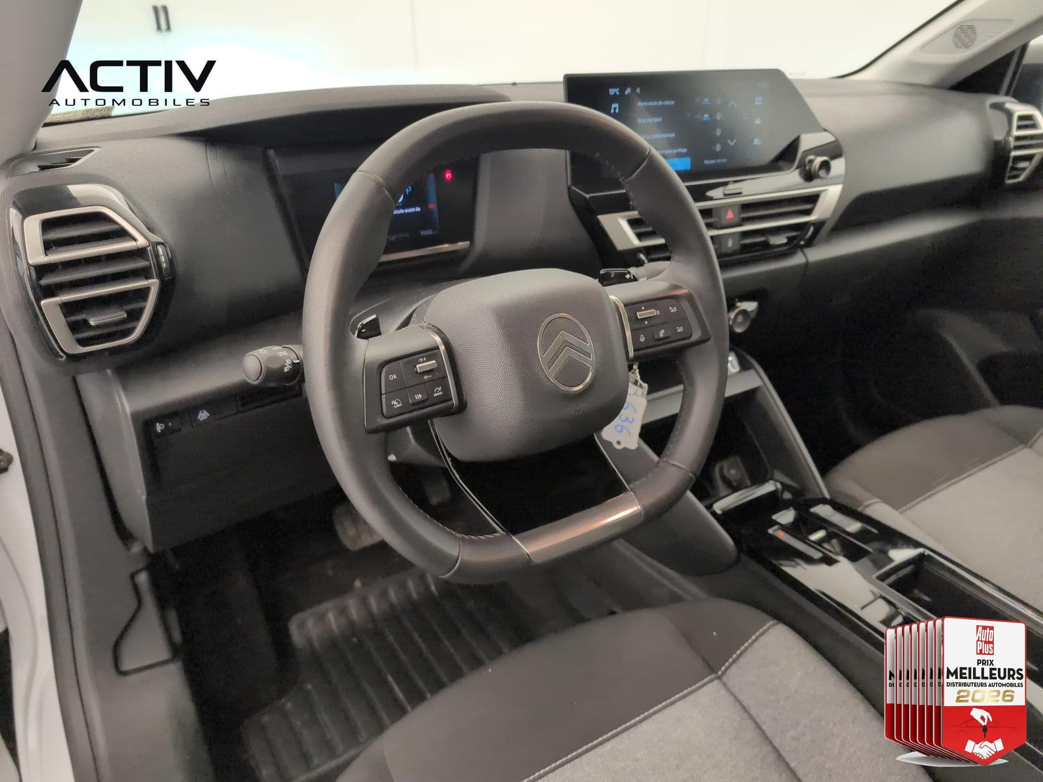 Citroën C4 Hybride 110 ch e-DCS6 You (2025) - Photo 15