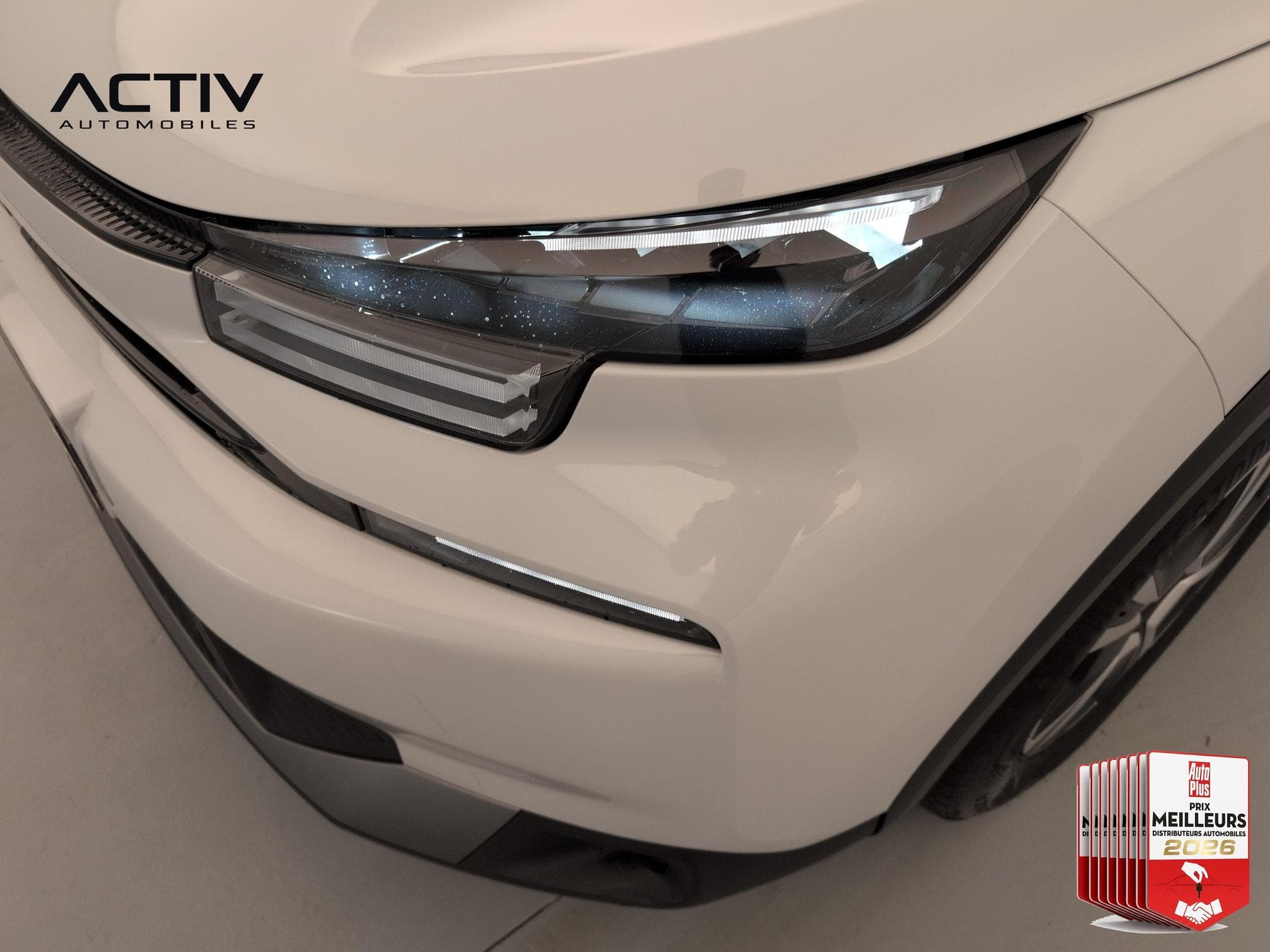 Citroën C4 Hybride 110 ch e-DCS6 You (2025) - Photo 24