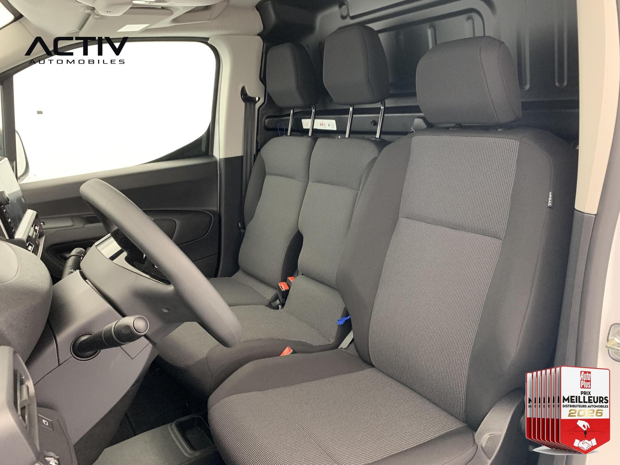 Peugeot Partner PARTNER FGN DIESEL 100 CH M MANUELLE (2026) - Photo 20