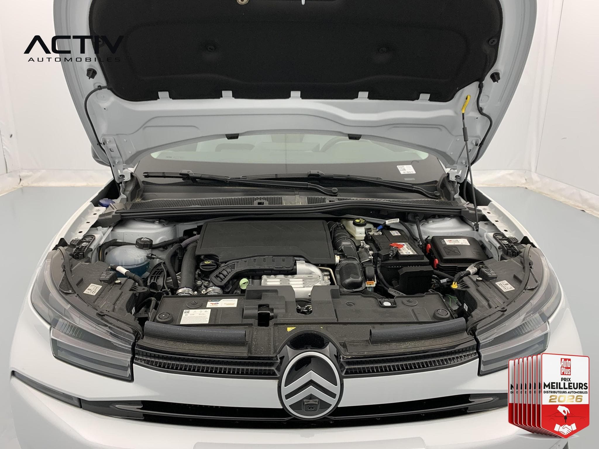 Citroën C4 PureTech 130 EAT8 Max (2025) - Photo 28