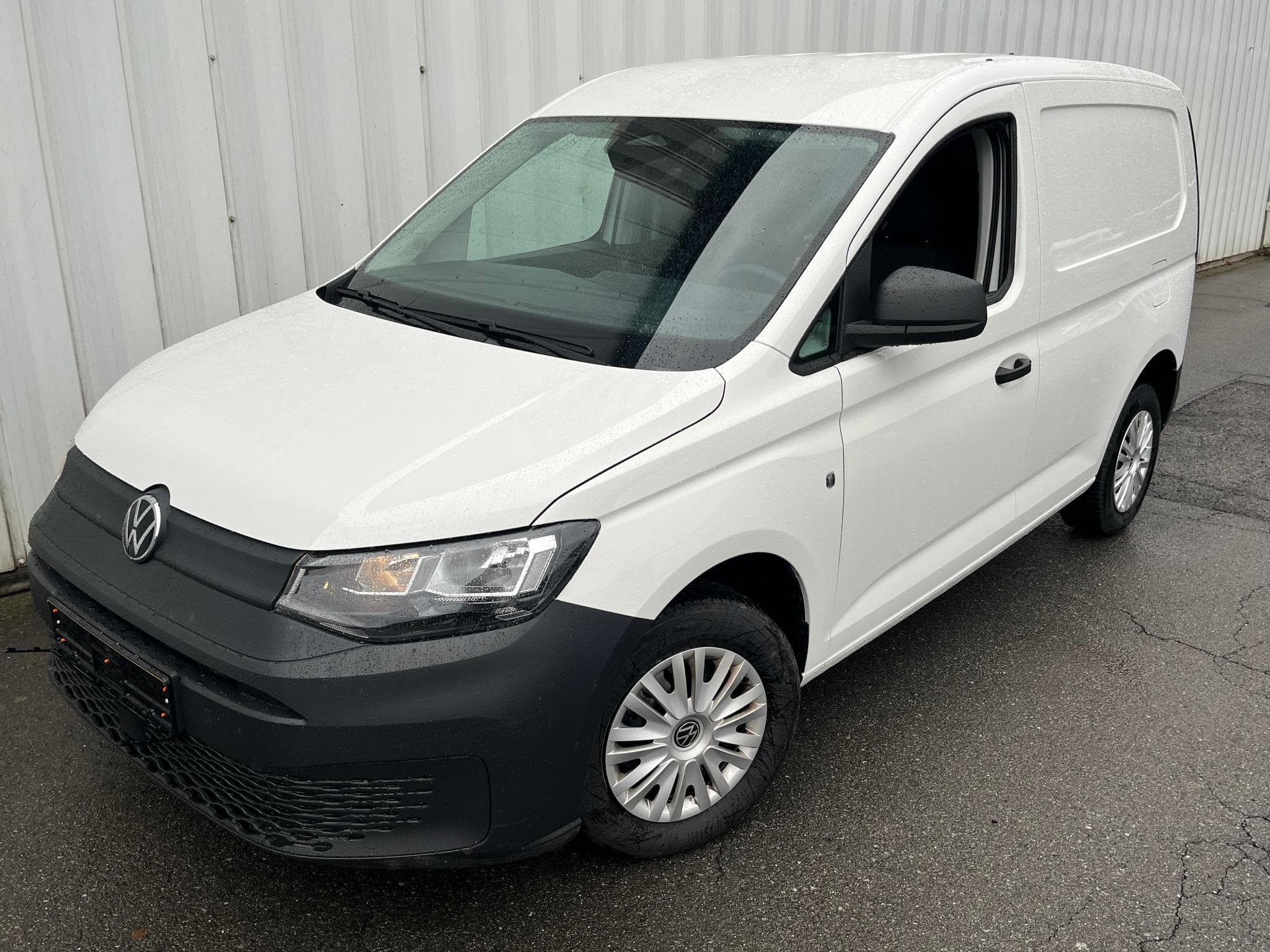 VW Caddy 2.0 TDI 102cv (2026) - Photo 1