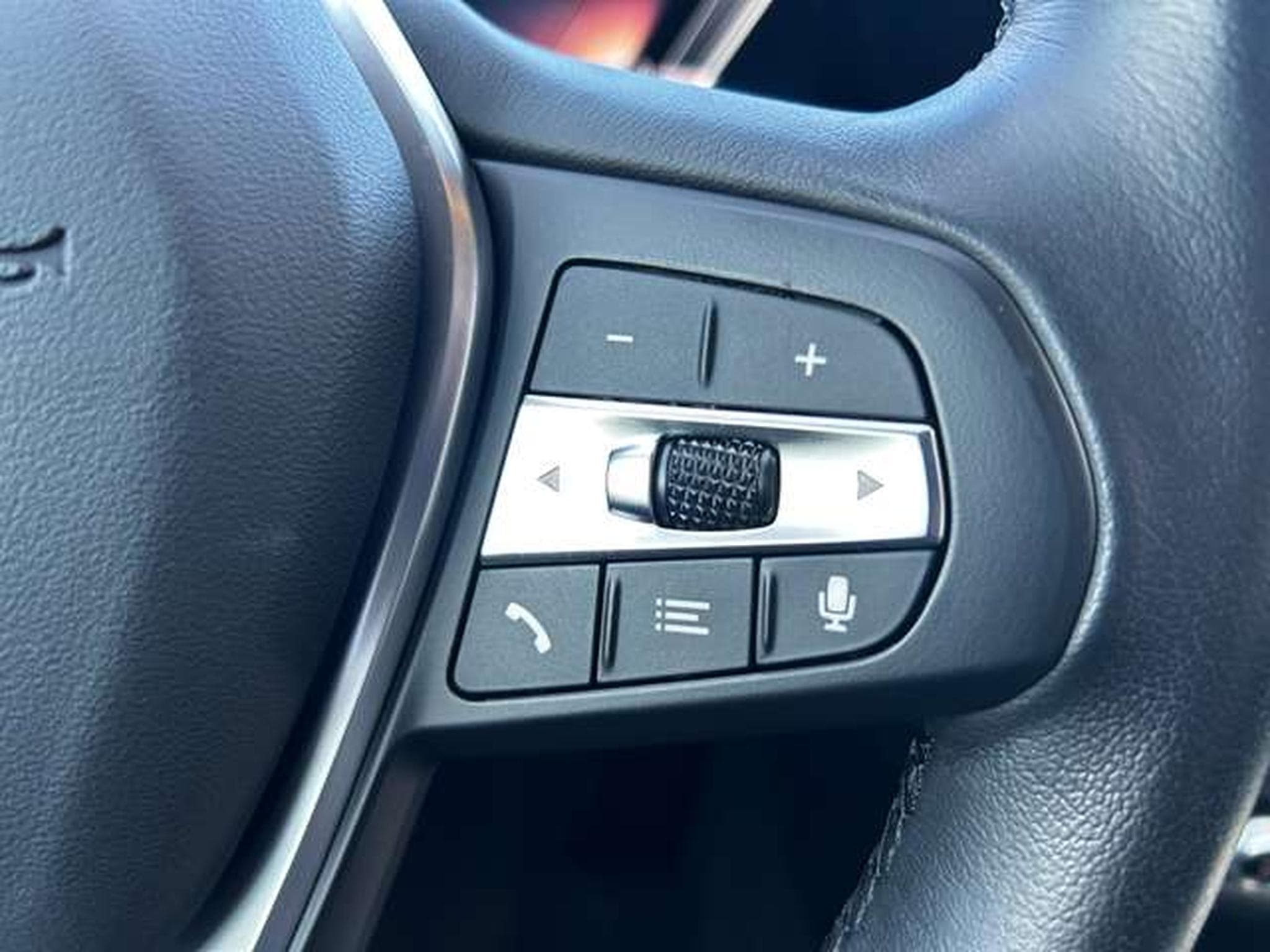 BMW i4 GRAN COUPE eDRIVE40 ELECTRIQUE 340 cv (2023) - Photo 9