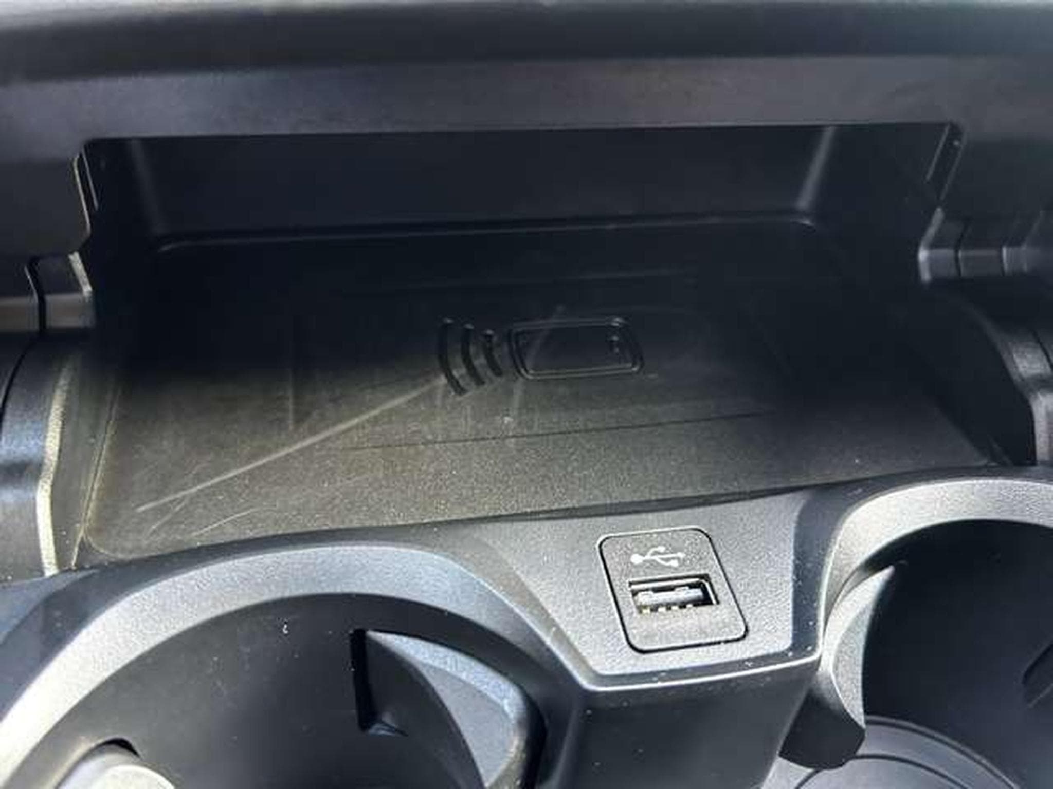 BMW i4 GRAN COUPE eDRIVE40 ELECTRIQUE 340 cv (2023) - Photo 17