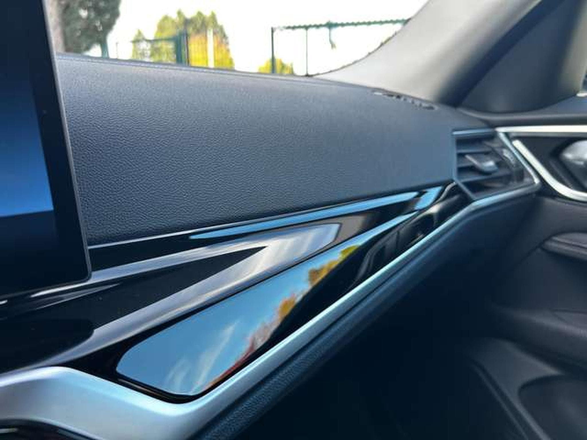 BMW i4 GRAN COUPE eDRIVE40 ELECTRIQUE 340 cv (2023) - Photo 19
